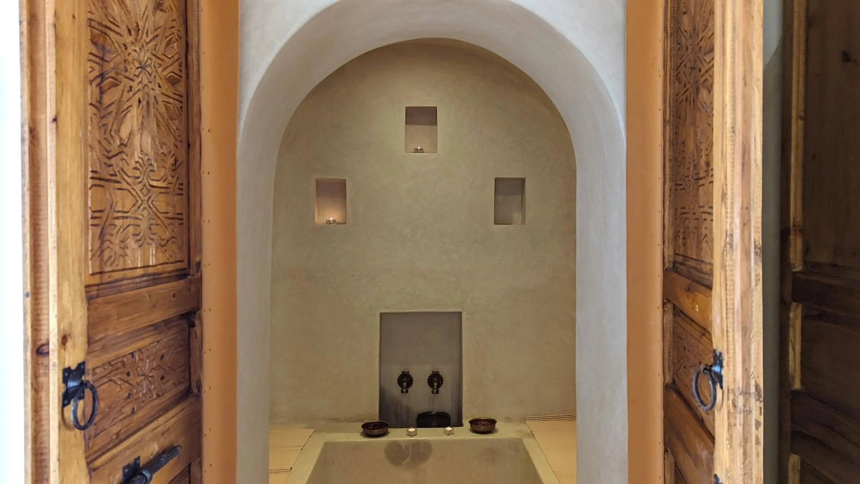 Steam room in Riad Jardin Des Sens & Spa