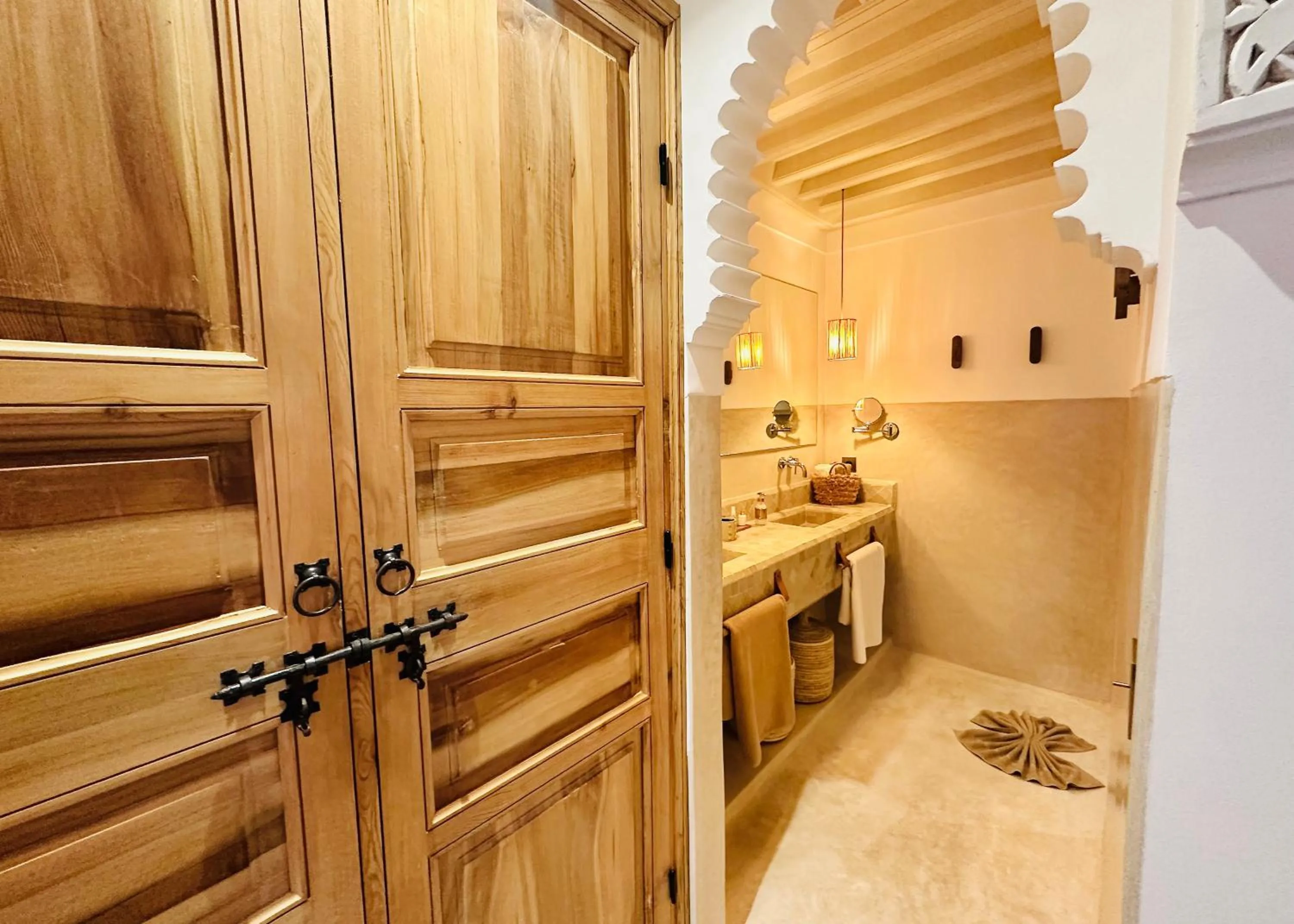 Bathroom in Riad Jardin Des Sens & Spa