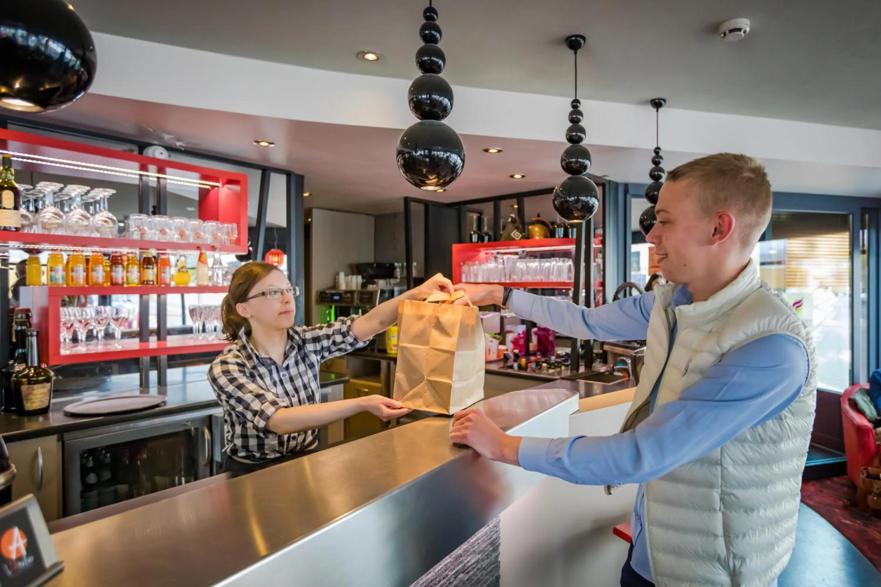 Staff in Logis Hôtel Restaurant Le Fruitier