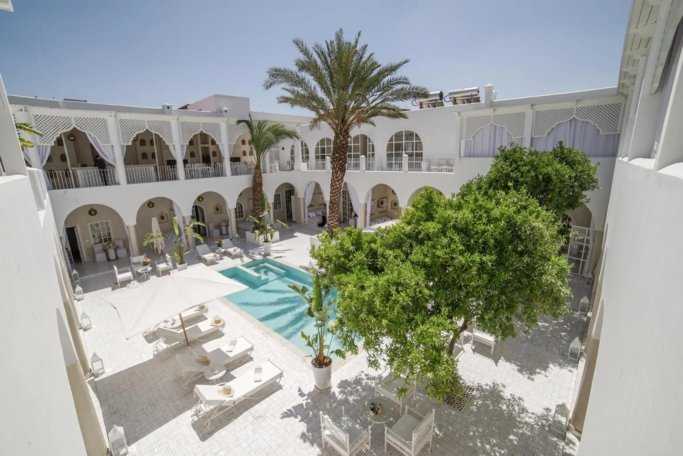 Patio in Riad Palais Blanc & Spa