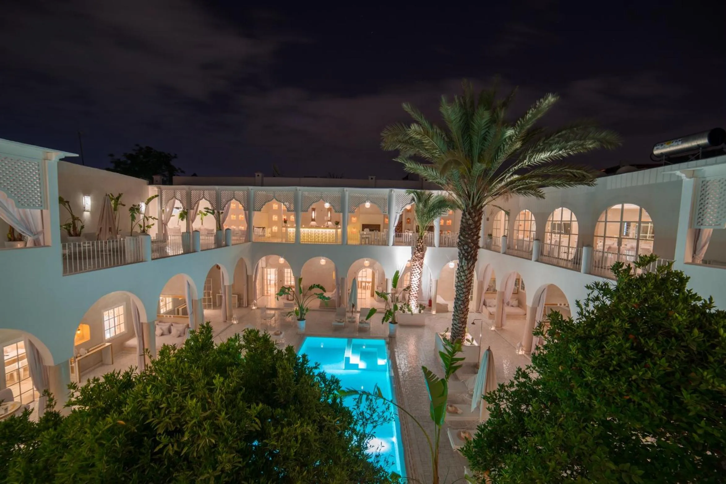 Patio in Riad Palais Blanc & Spa