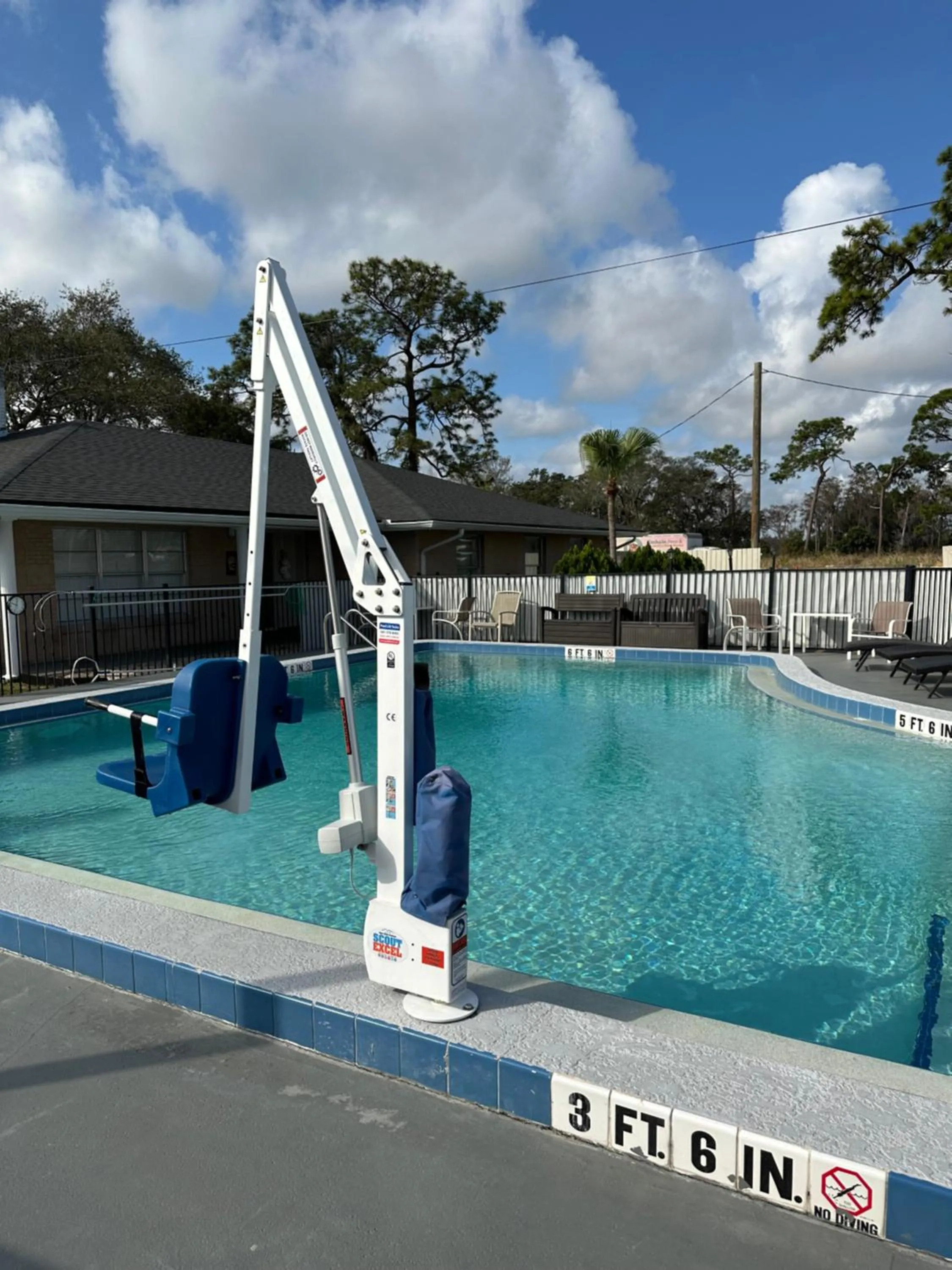 Swimming pool in Magic Key - Near Disney