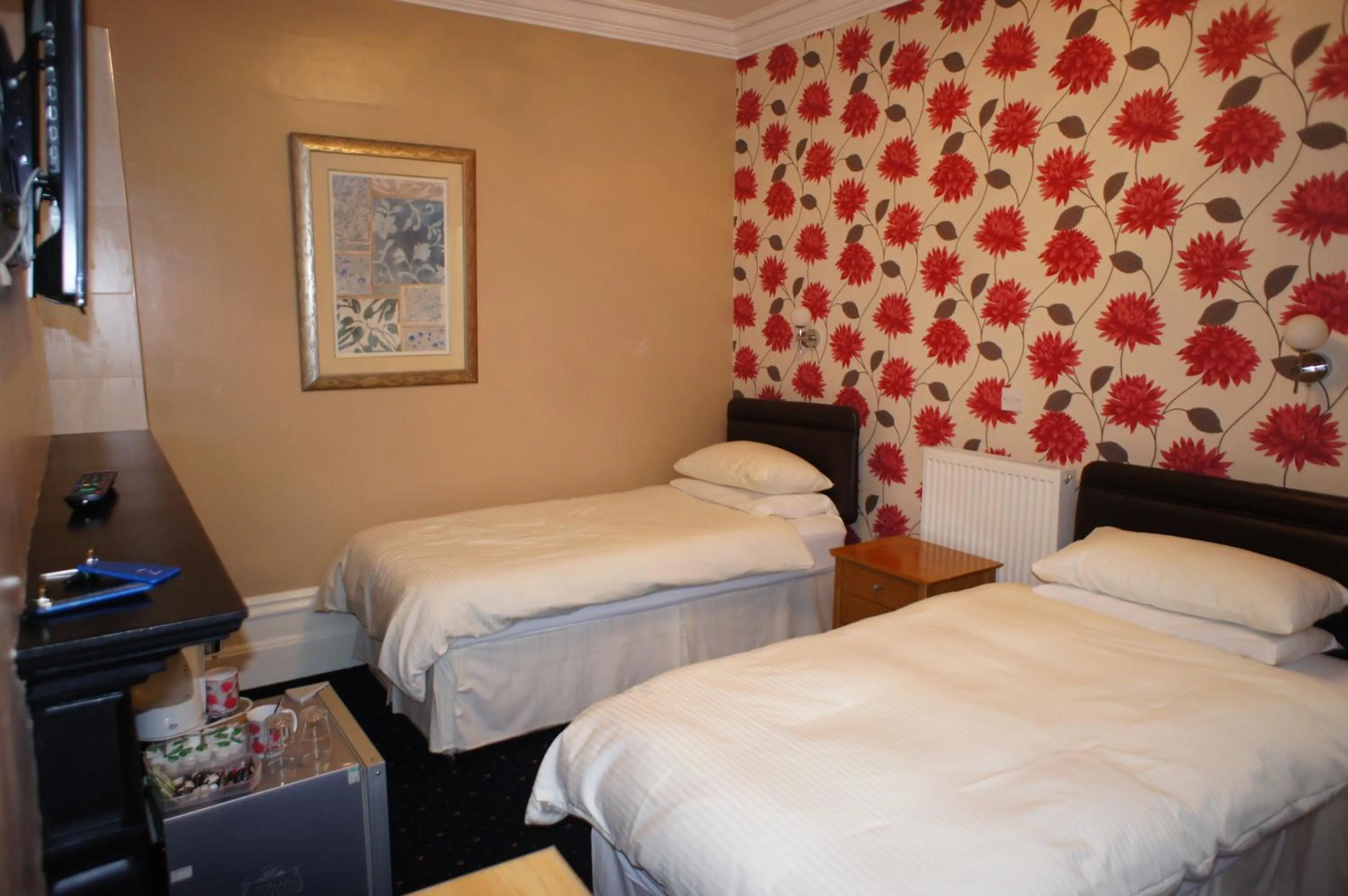 TV and multimedia, Bed in Abinger Guest House