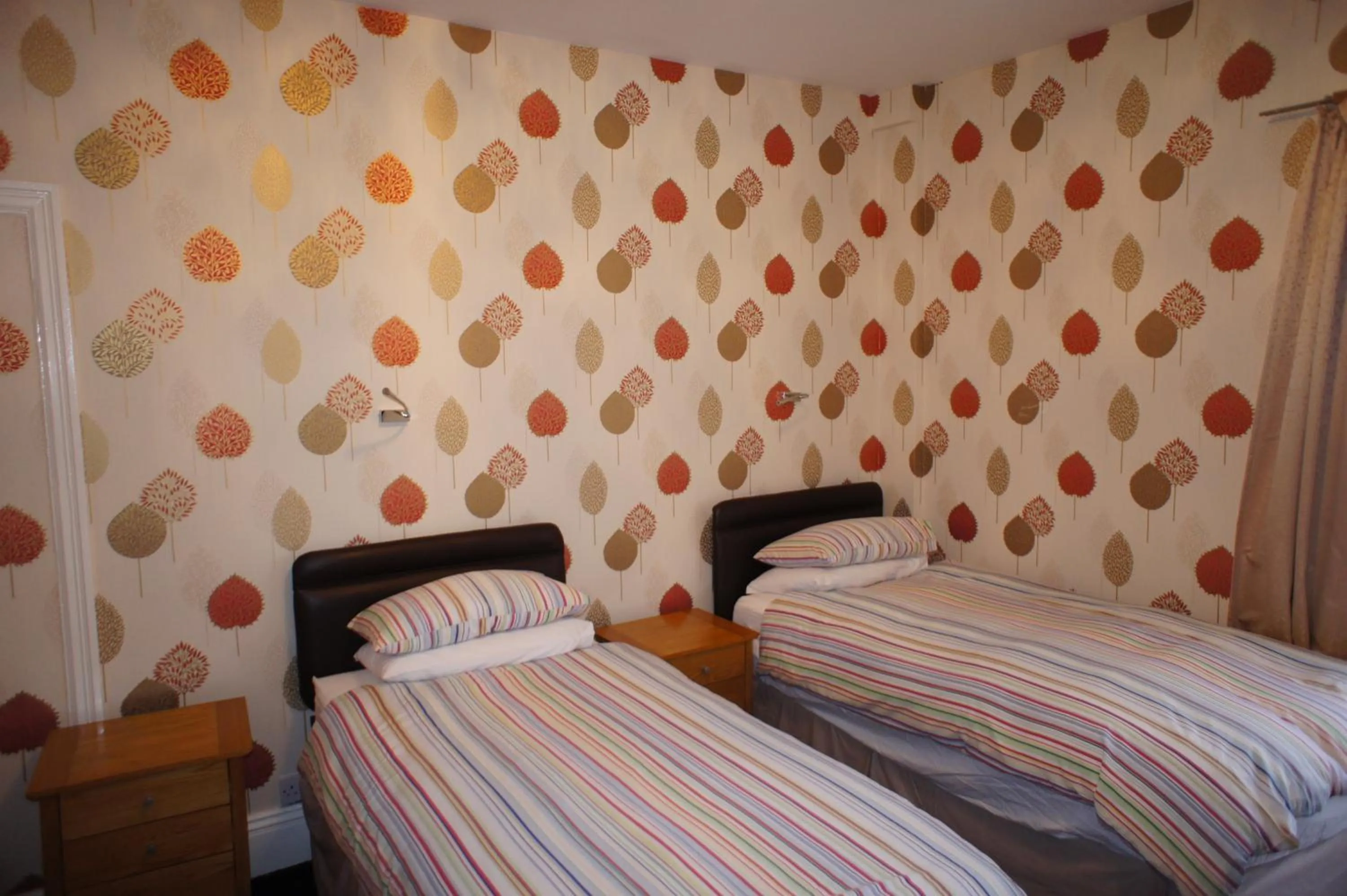 Bed in Abinger Guest House