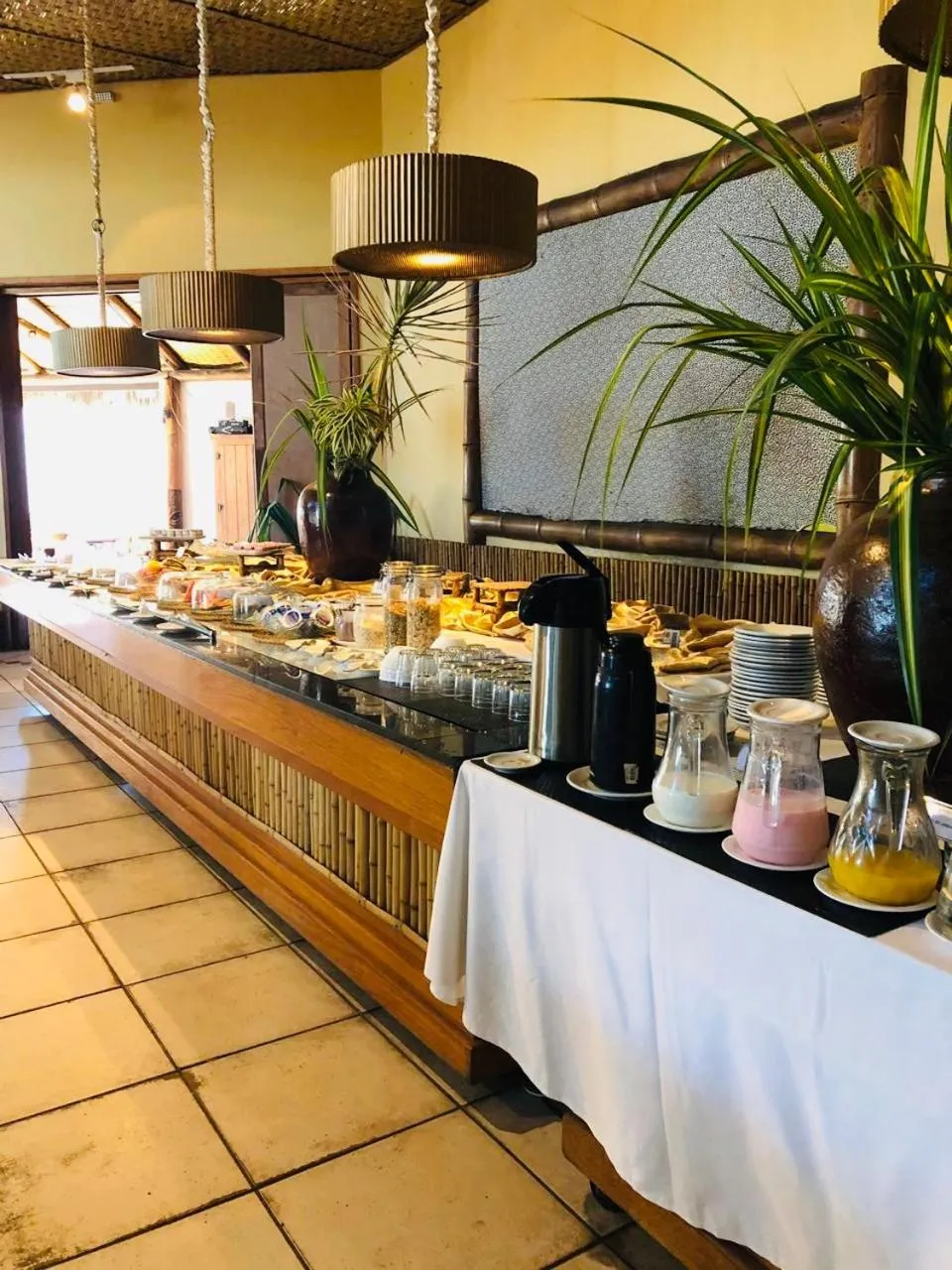 Continental breakfast in Suite Ilhaflat
