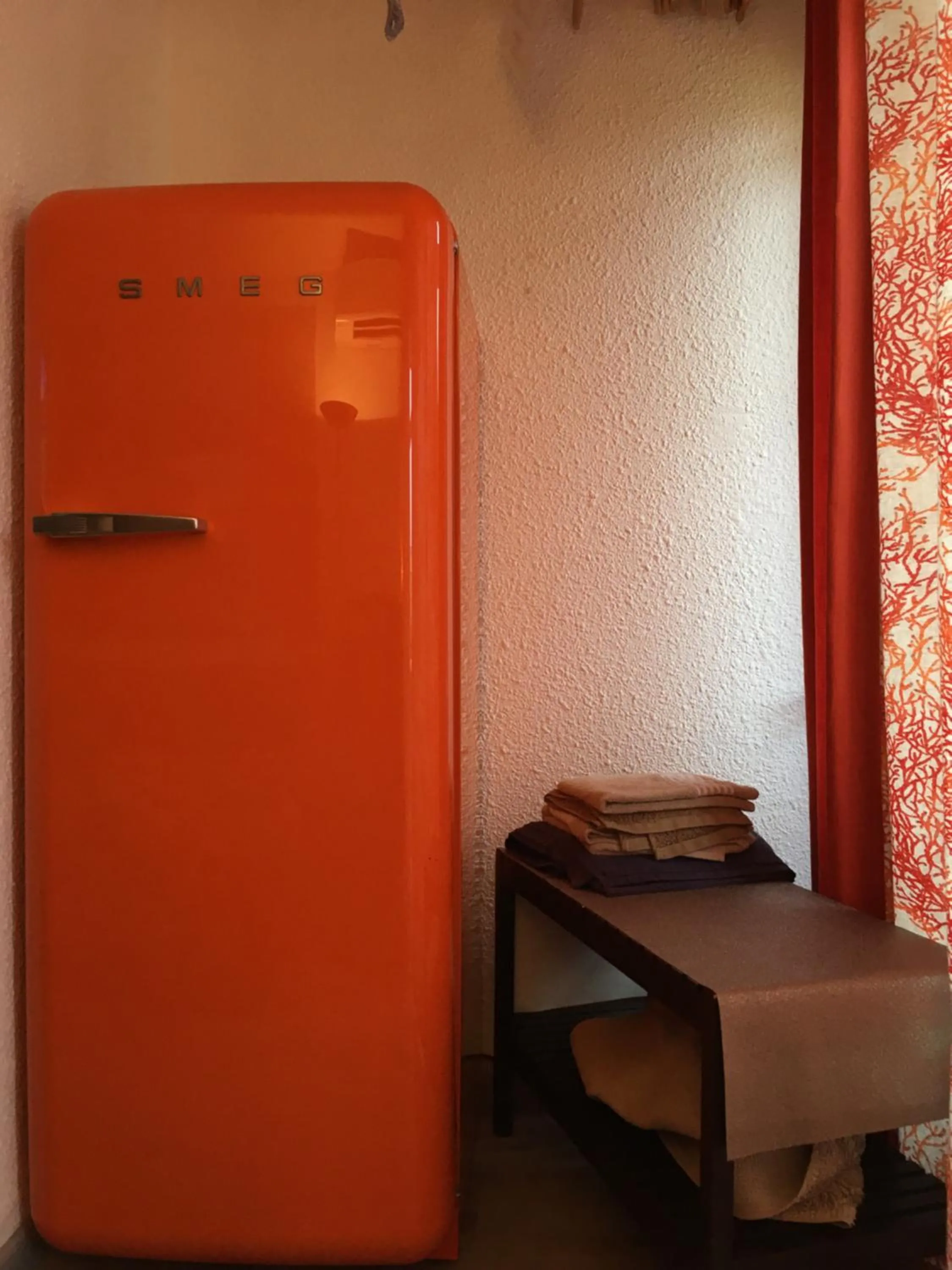 Kitchen or kitchenette in Au Coeur du Village Naturiste