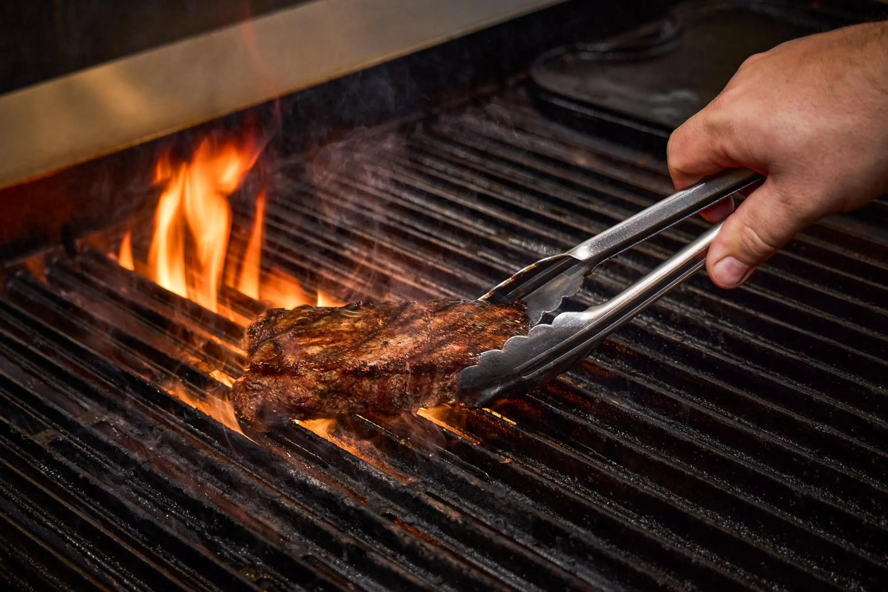 Restaurant/places to eat in The Bankers Alley Hotel Nashville, Tapestry Collection by Hilton