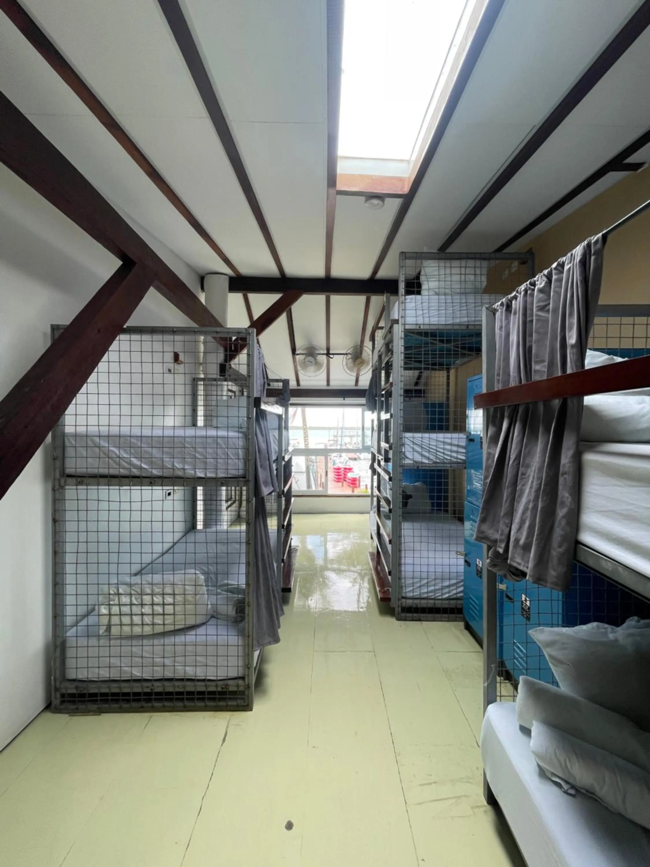 Photo of the whole room, Bed in The Yak Lake House - Hostal Bacalar