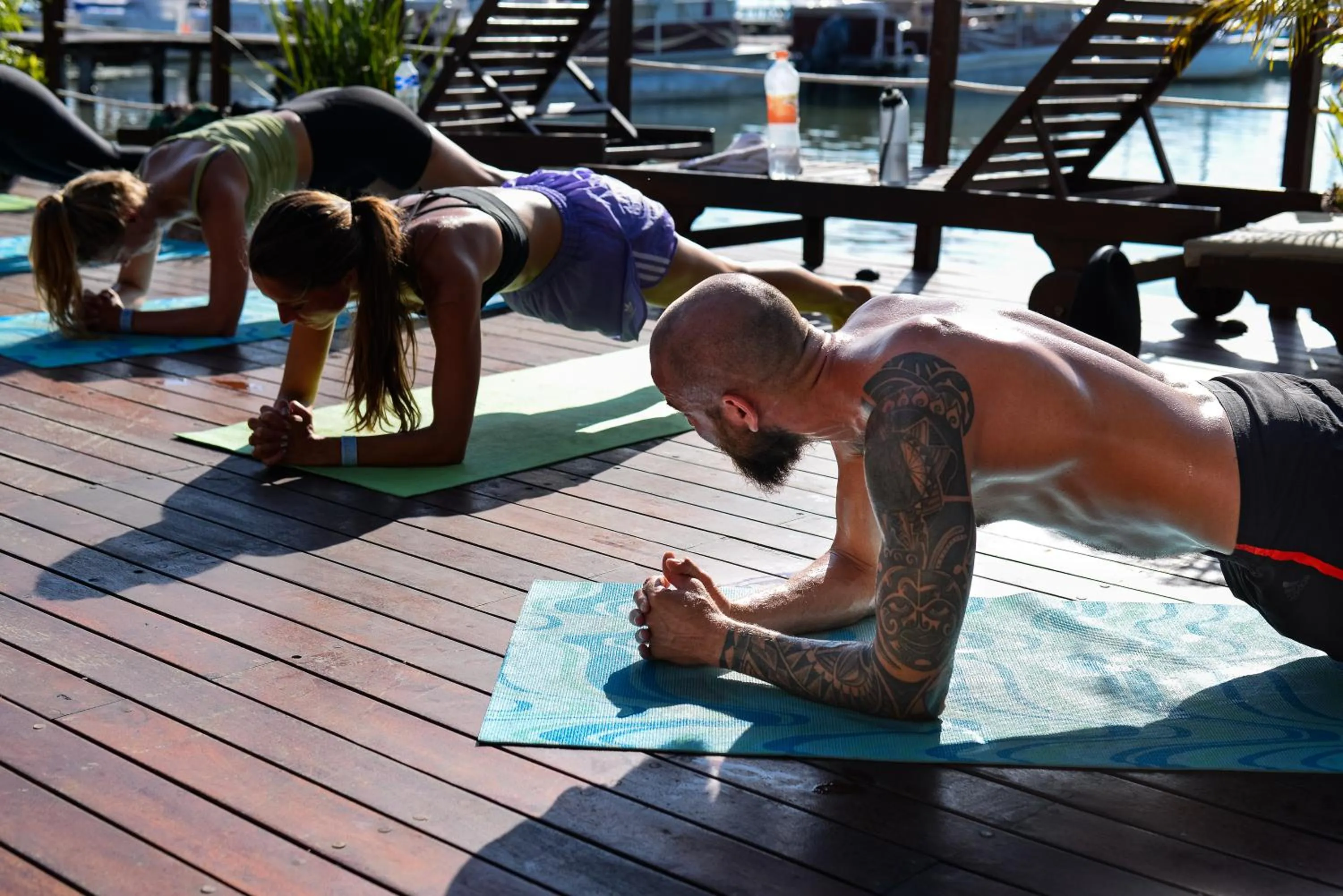 People in The Yak Lake House - Hostal Bacalar