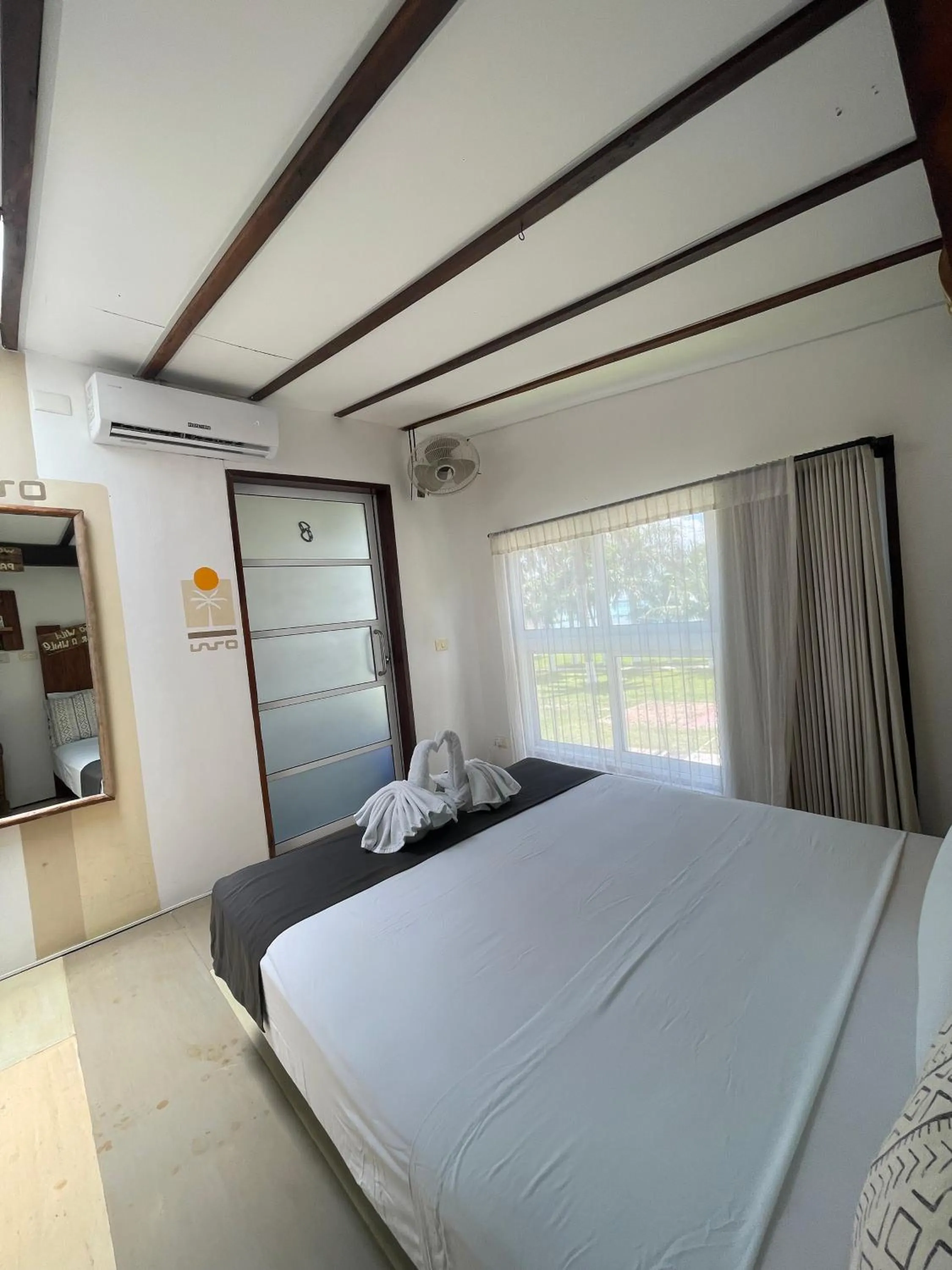 Bed in The Yak Lake House - Hostal Bacalar