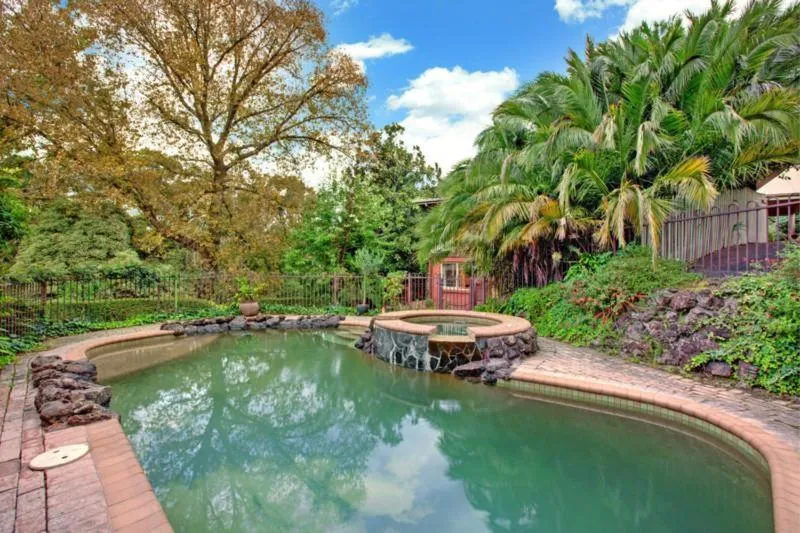 Swimming pool in Wildwood Lodge