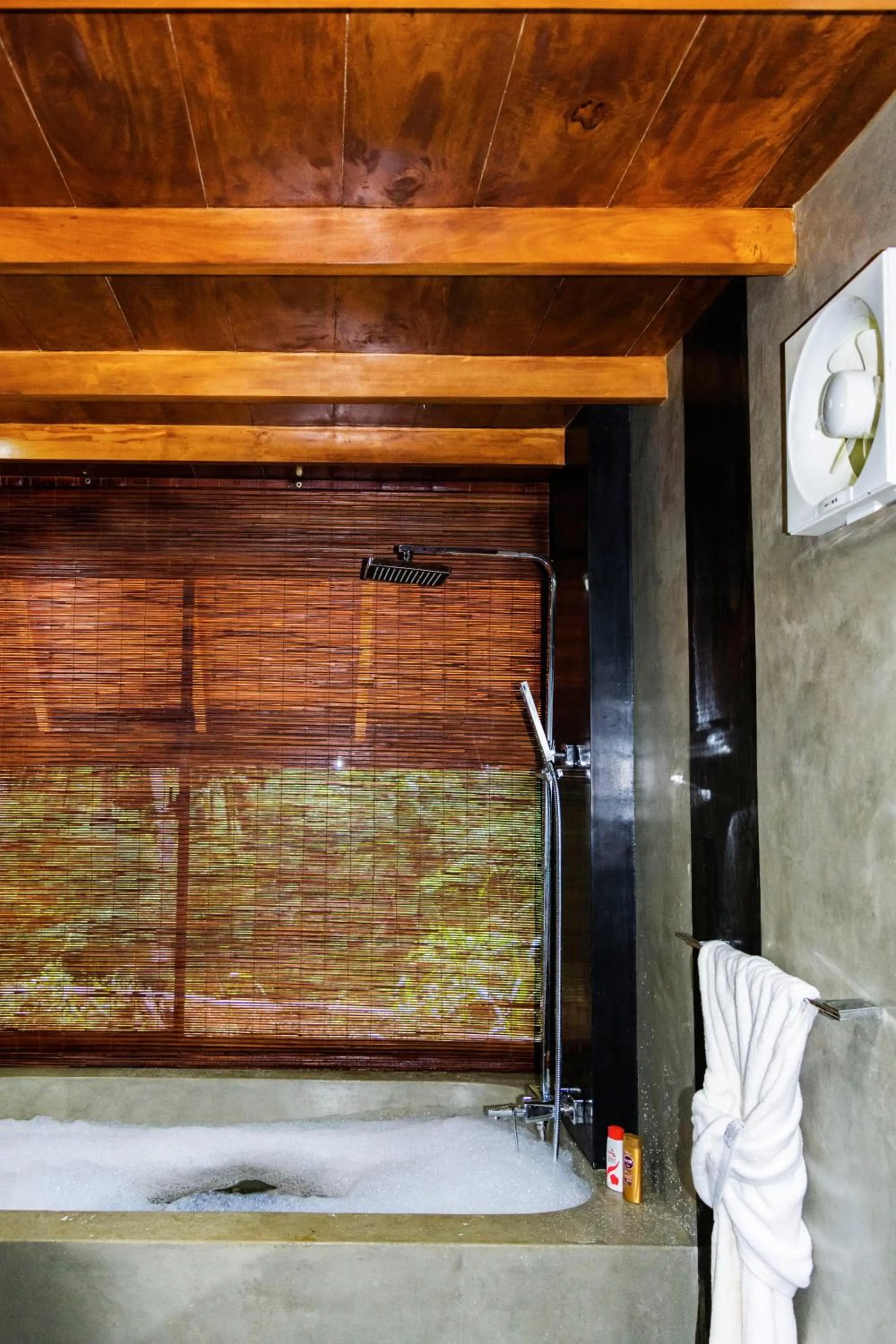 Bathroom in Kandy Cabana
