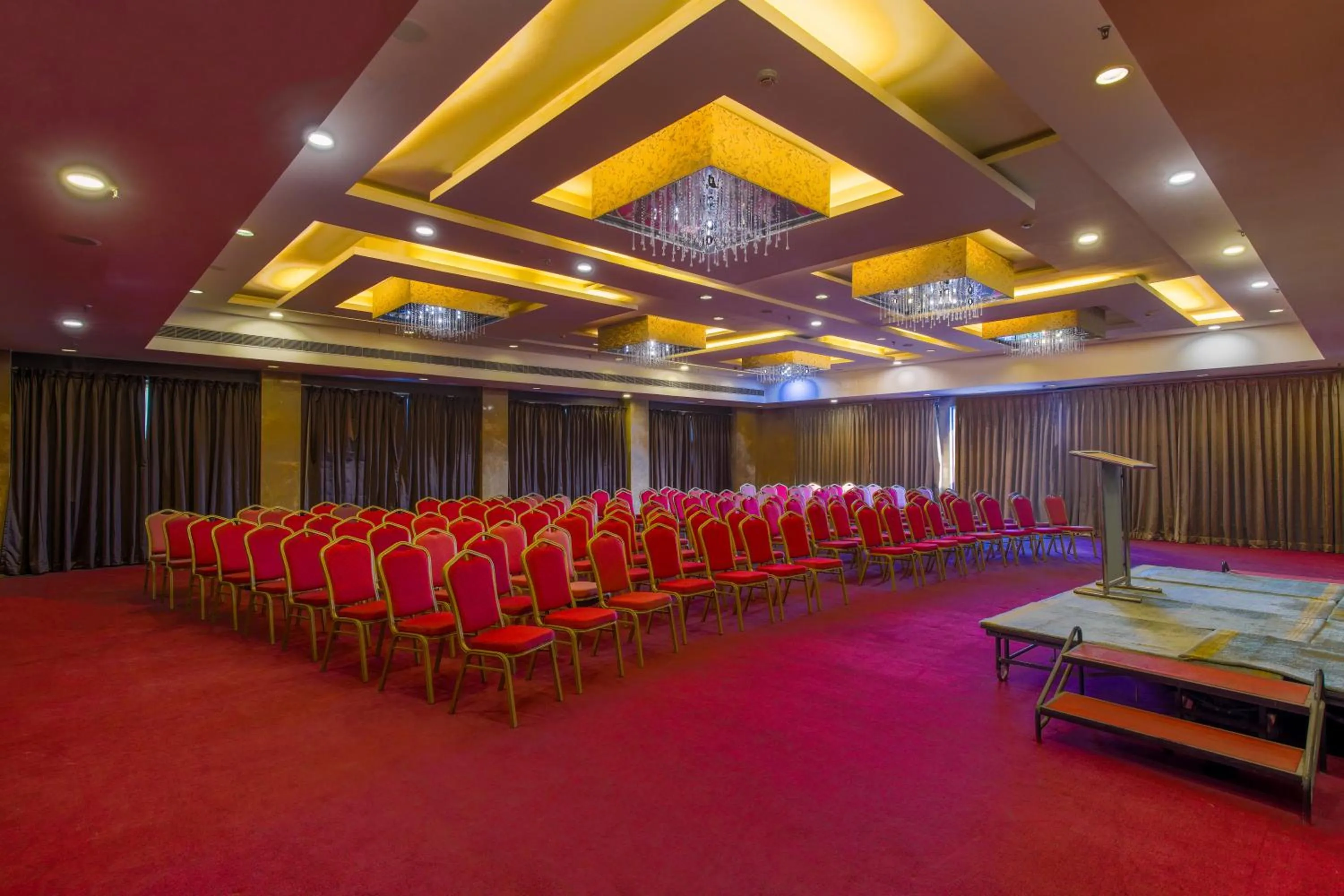 Gis Select Banjara Hill