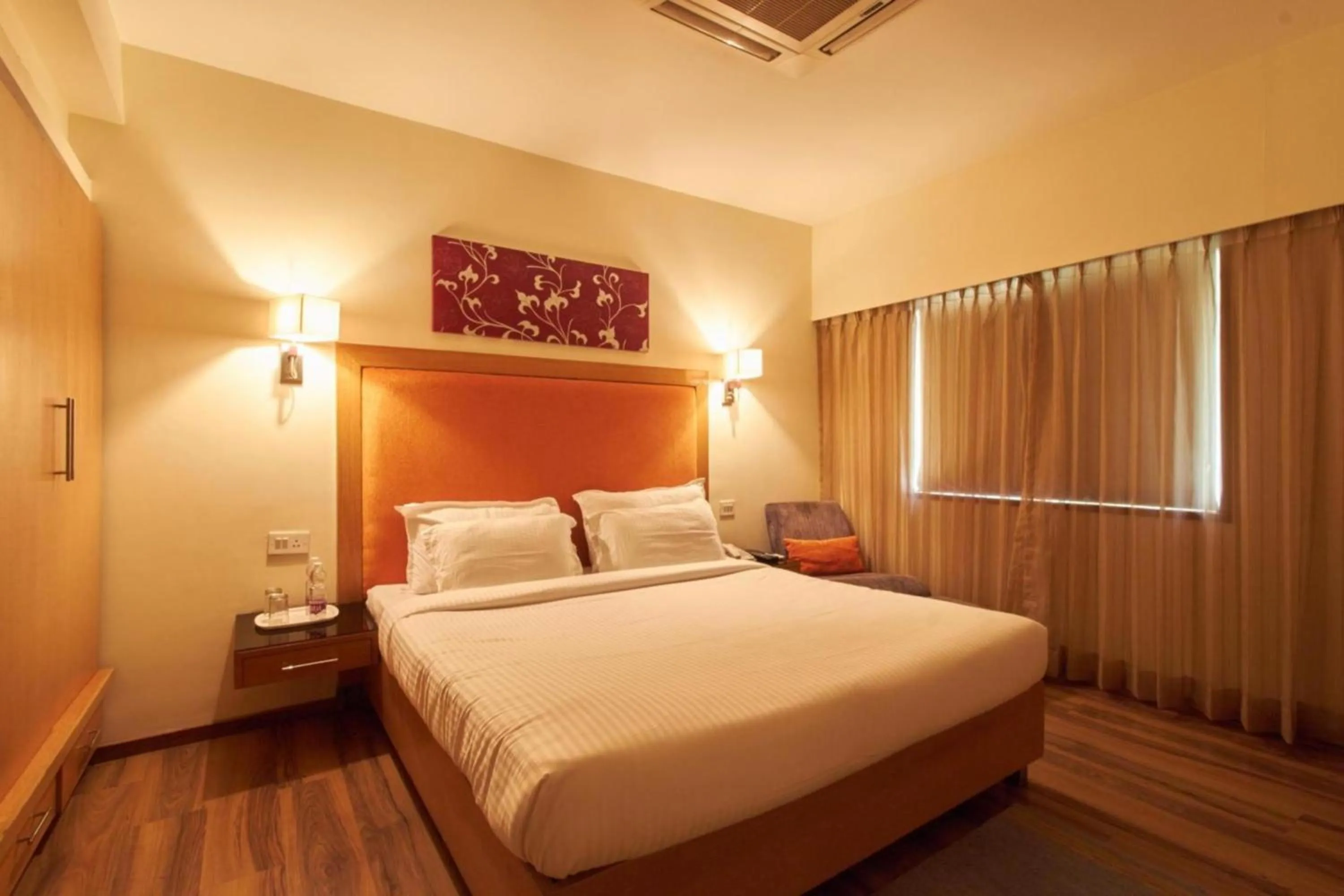 Bed in Gis Select Banjara Hill