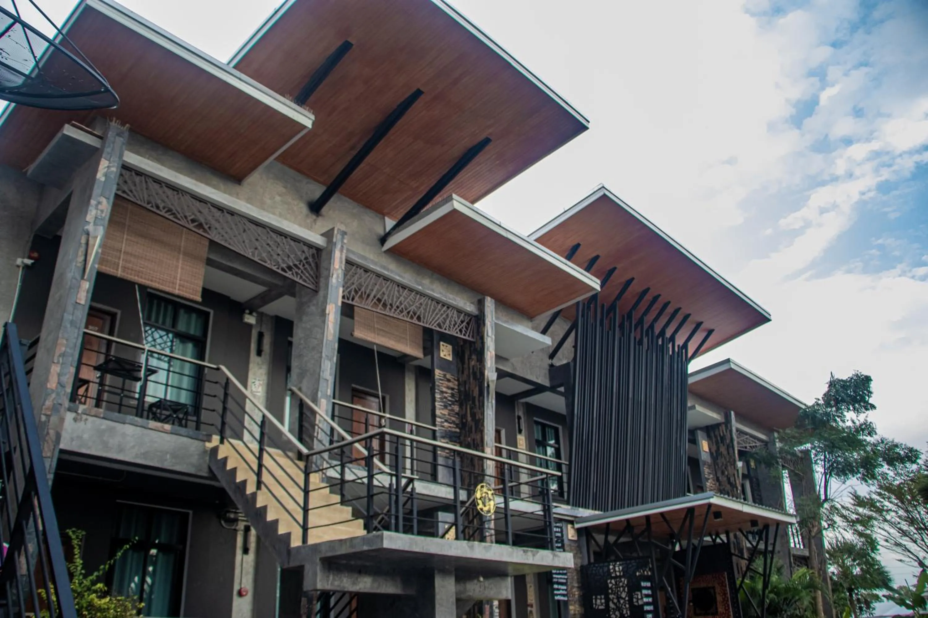 Property building in The Lofthouse Sansai