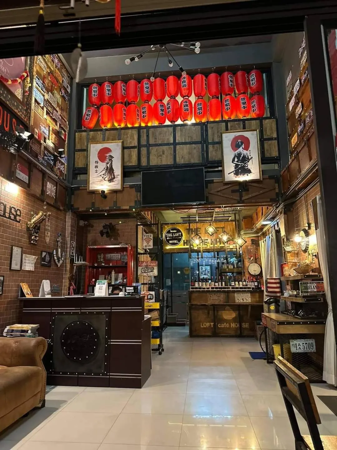 Restaurant/places to eat in The Lofthouse Sansai