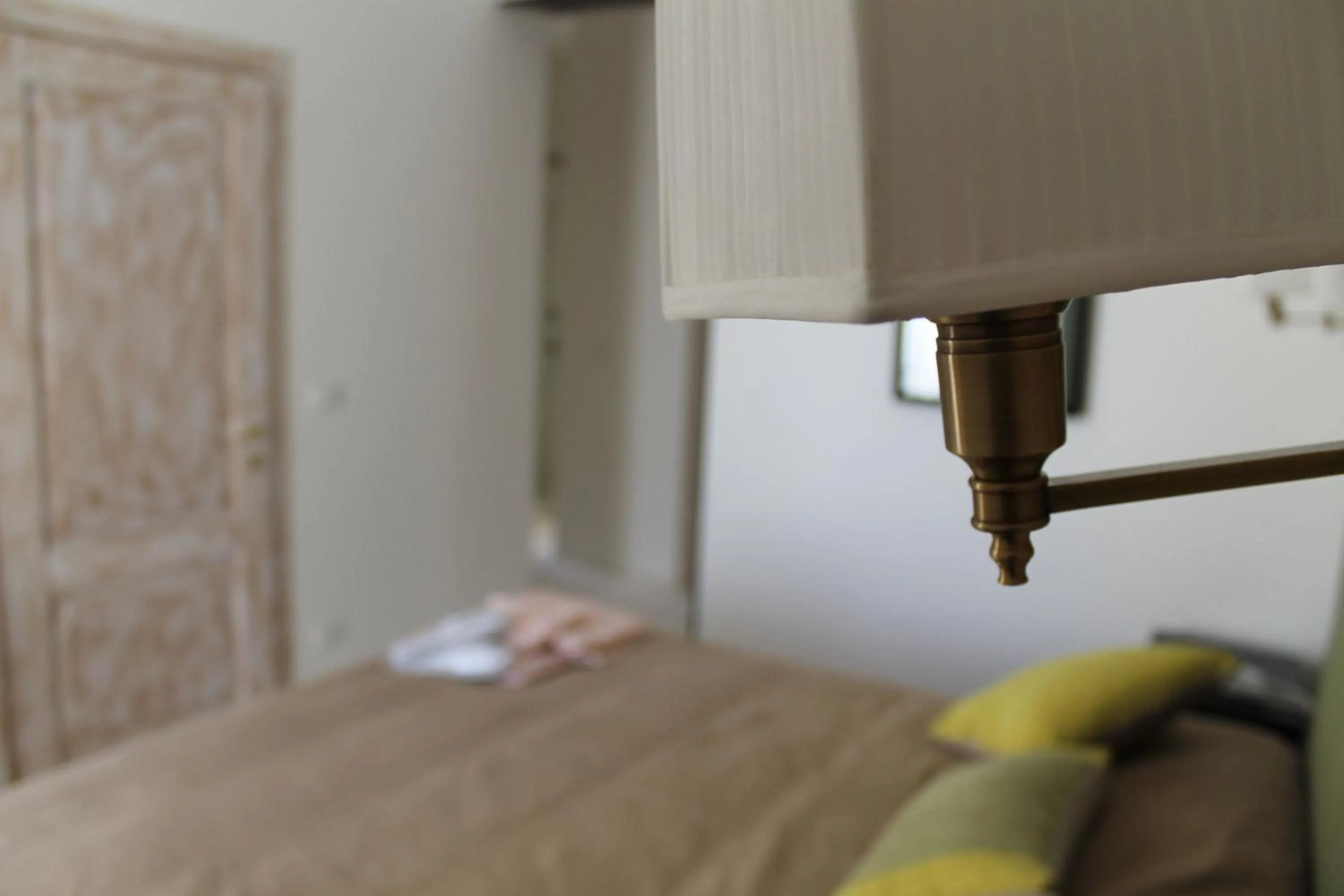 Decorative detail, Bed in Torre Tresca B&B