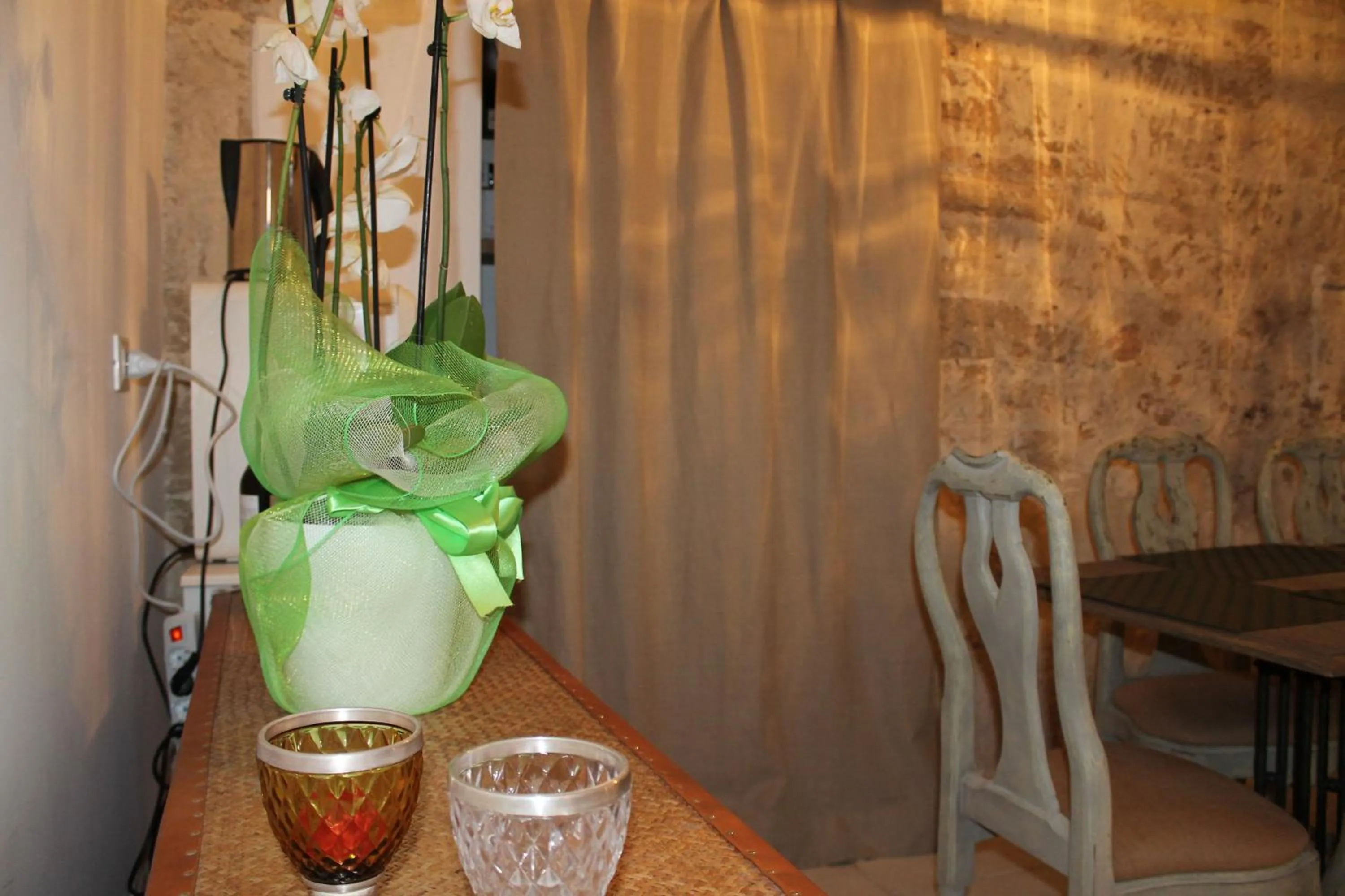 Communal lounge/ TV room in Torre Tresca B&B