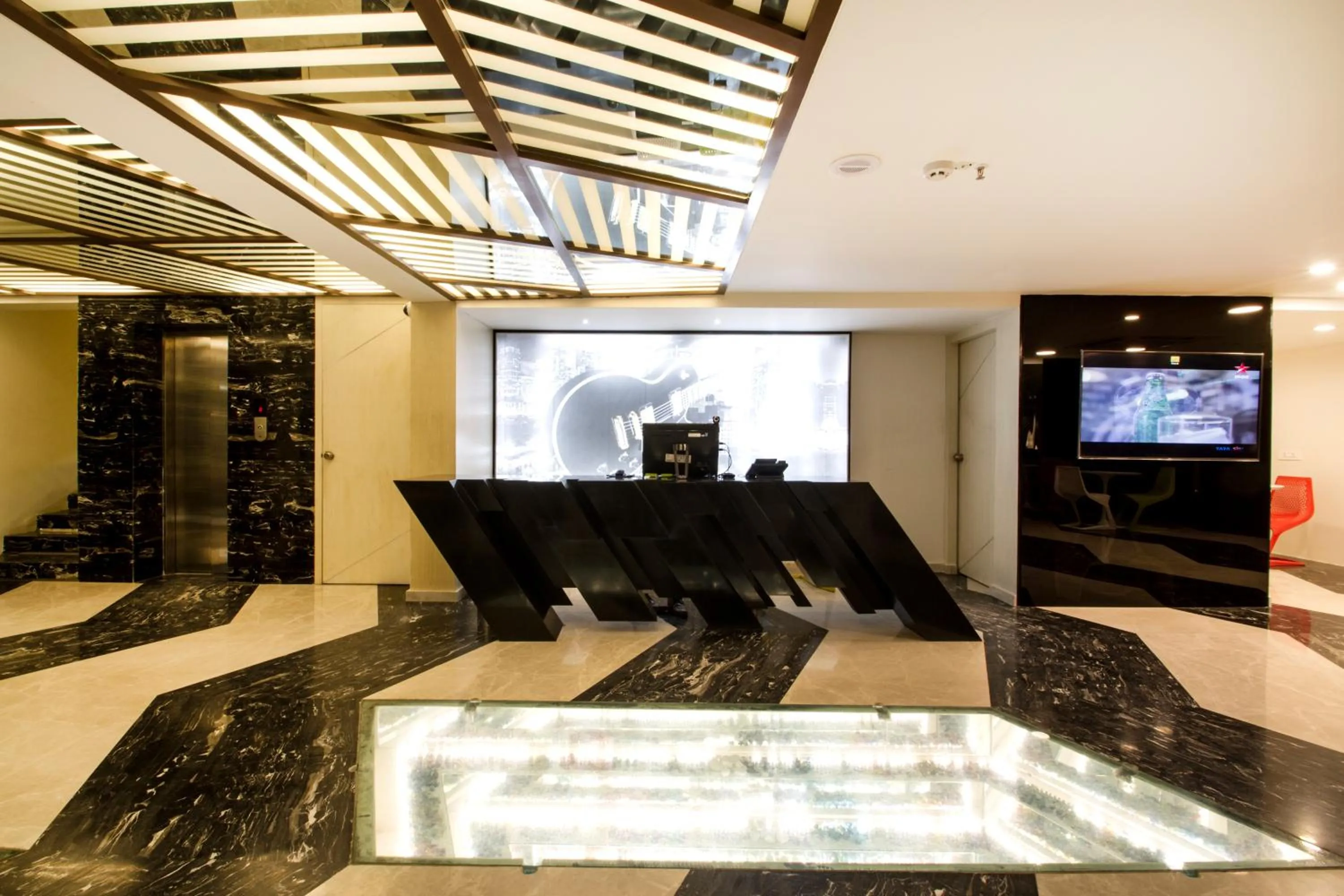 Lobby or reception in Art Boutique Hotel Gachibowli