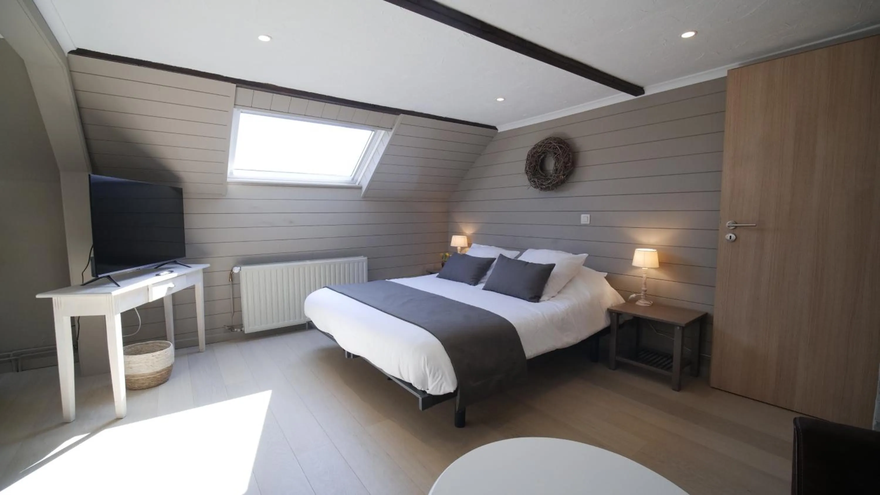 Bed in Auberge la Hutte Lurette