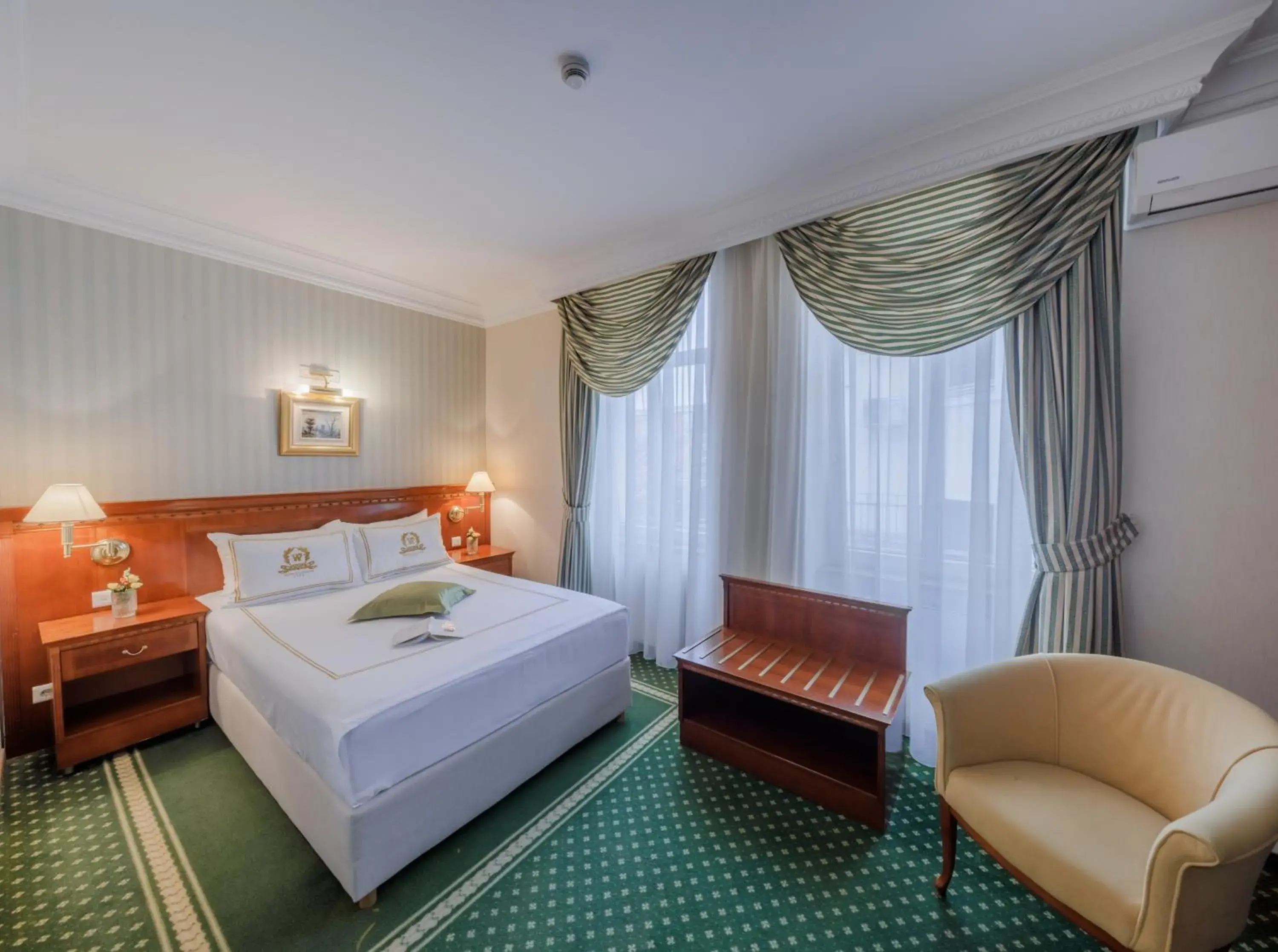 Standard Single Room in Hotel Waldinger Standard Single Room in Hotel Waldinger