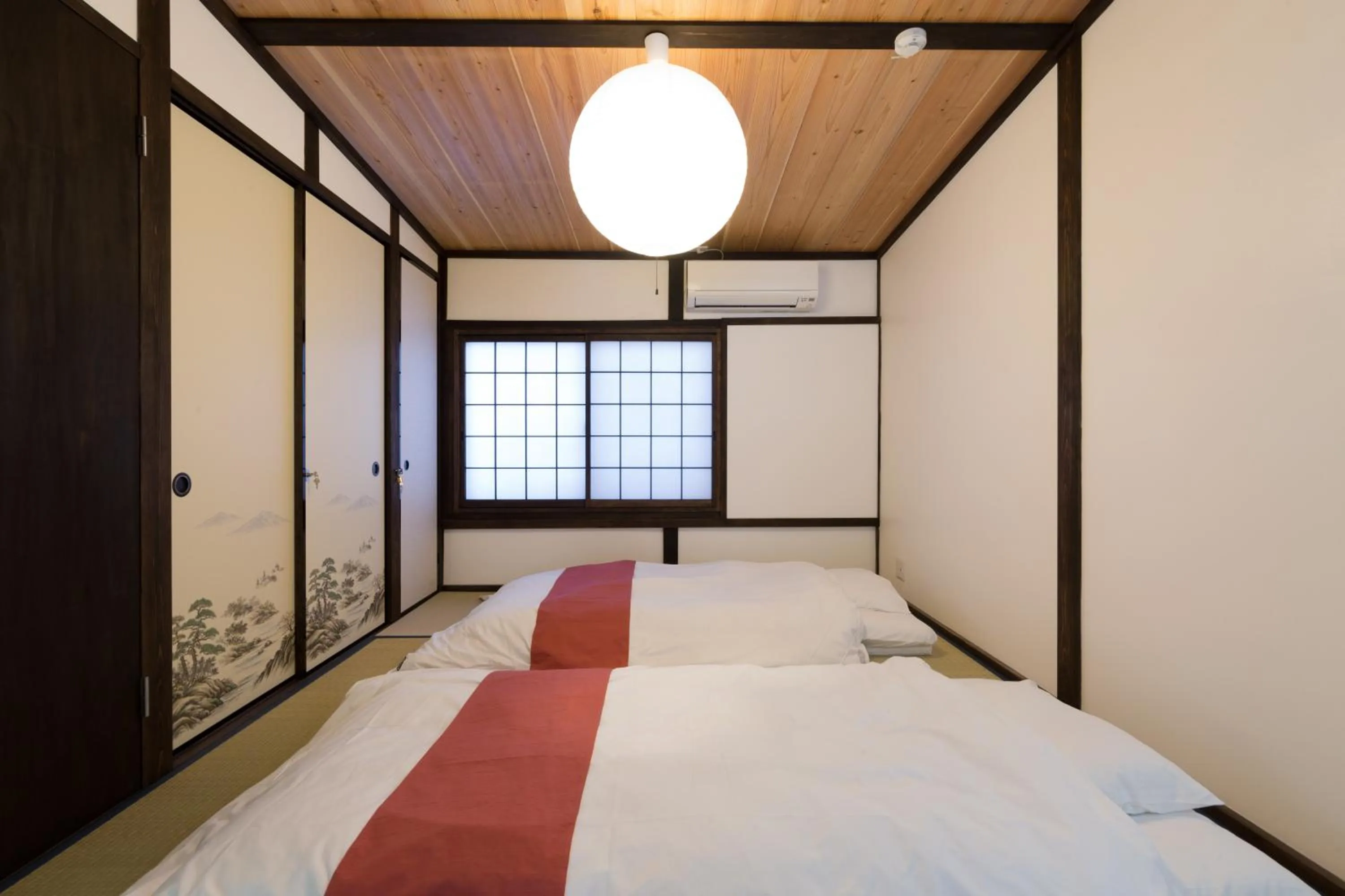 Bedroom, Bed in Kyotoya Tsuki no Yu Bettei