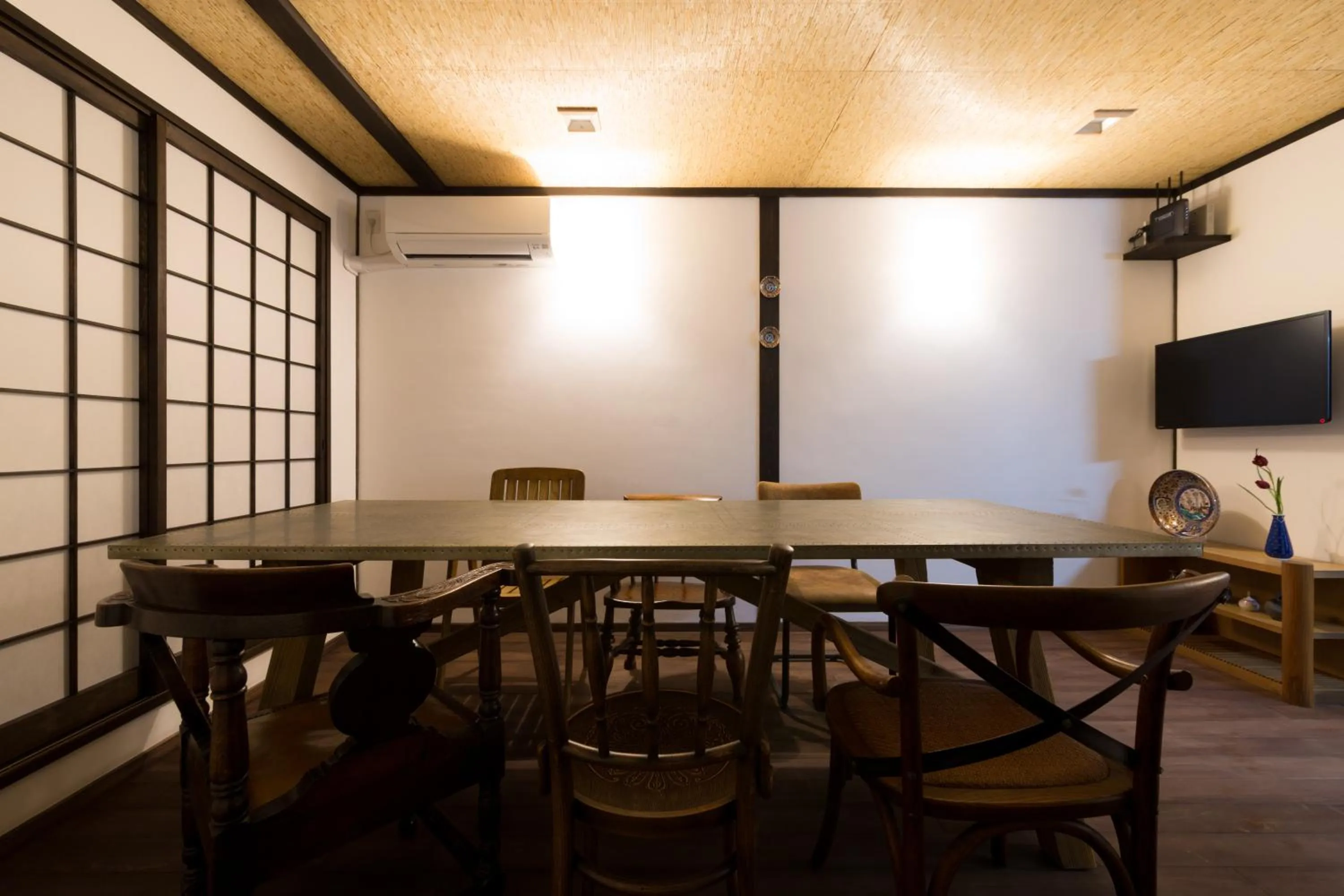 Dining area in Kyotoya Tsuki no Yu Bettei