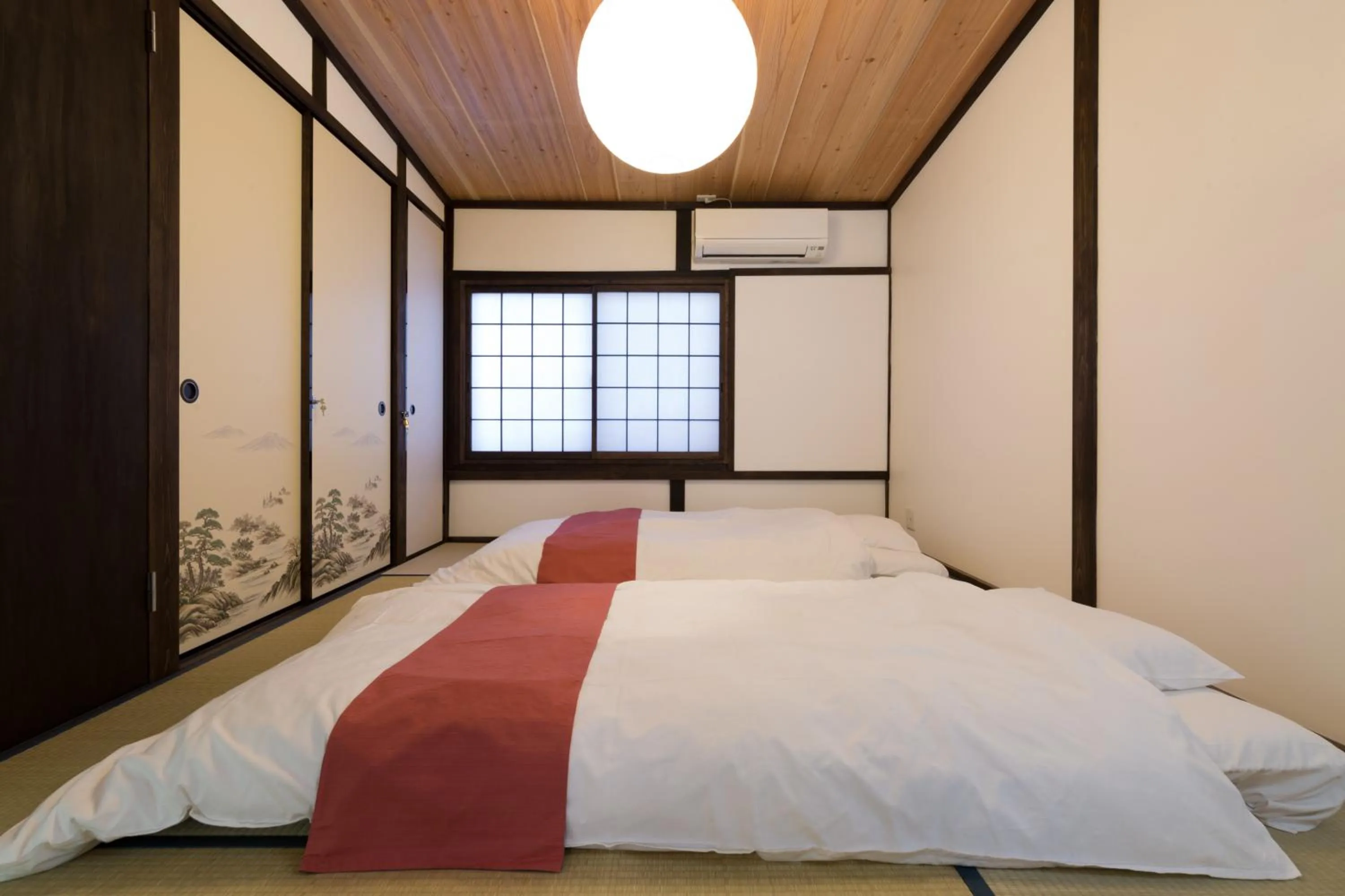 Bedroom, Bed in Kyotoya Tsuki no Yu Bettei