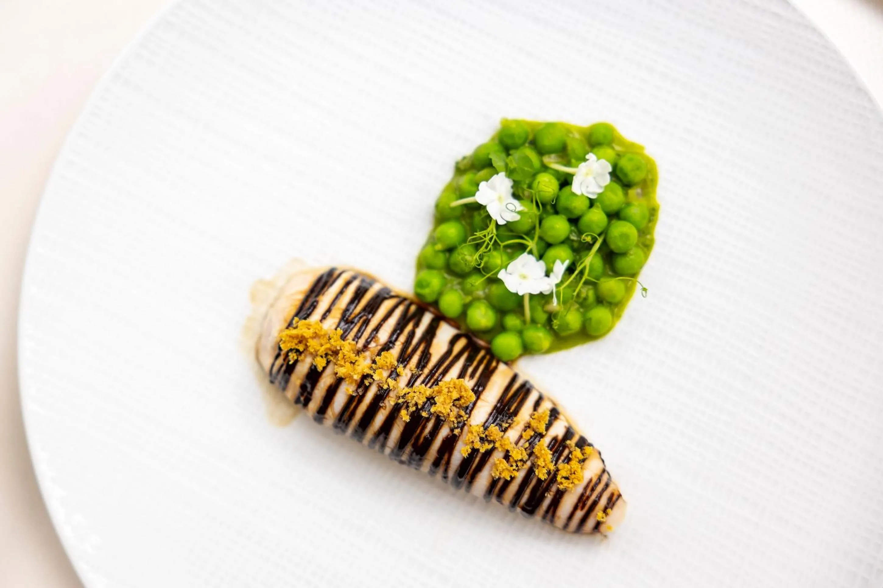 Food in Briqueterie Champagne, A Beauvallon Hotel & Spa