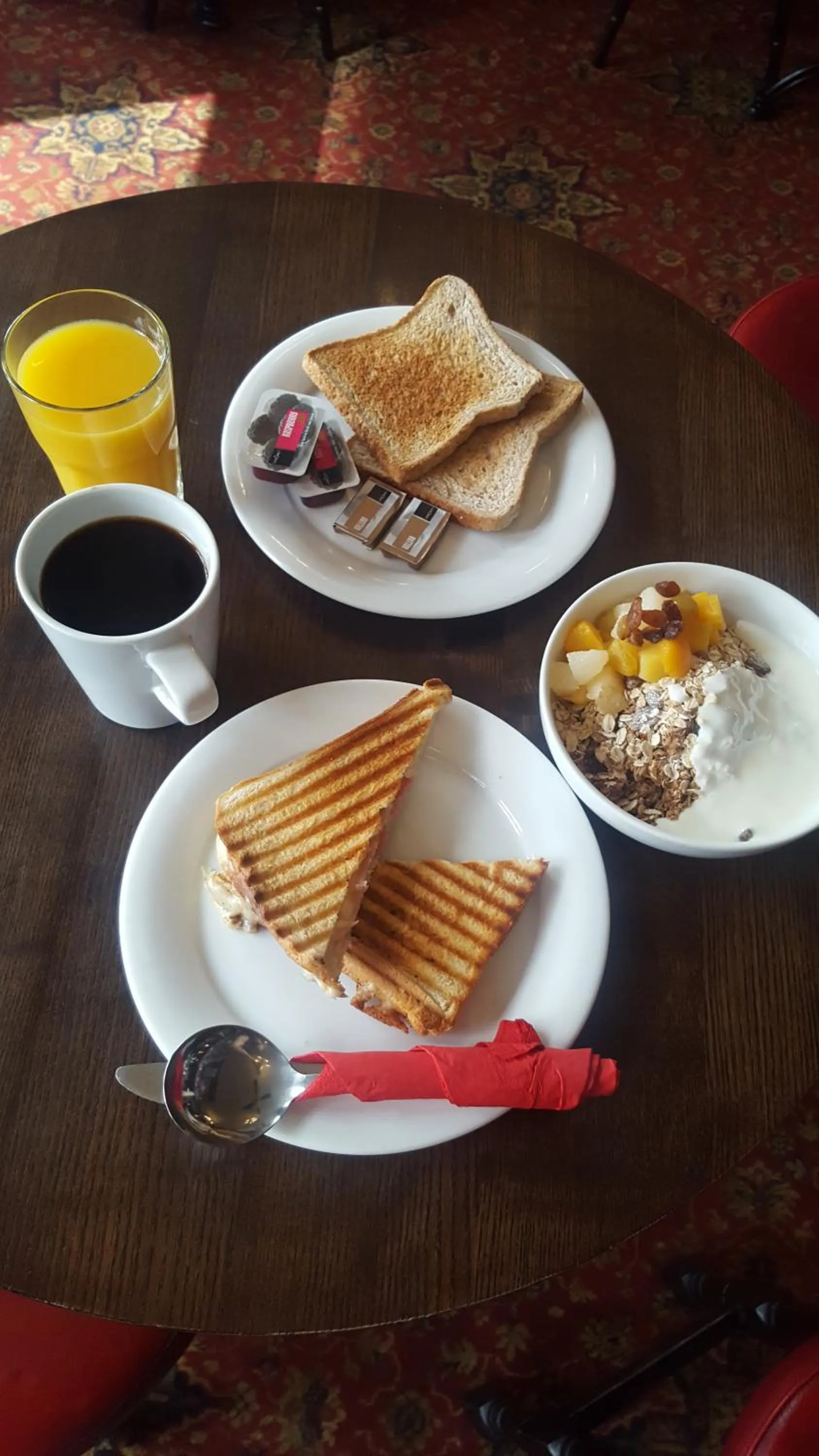 Food and drinks in St Christopher's Inn Liverpool Street