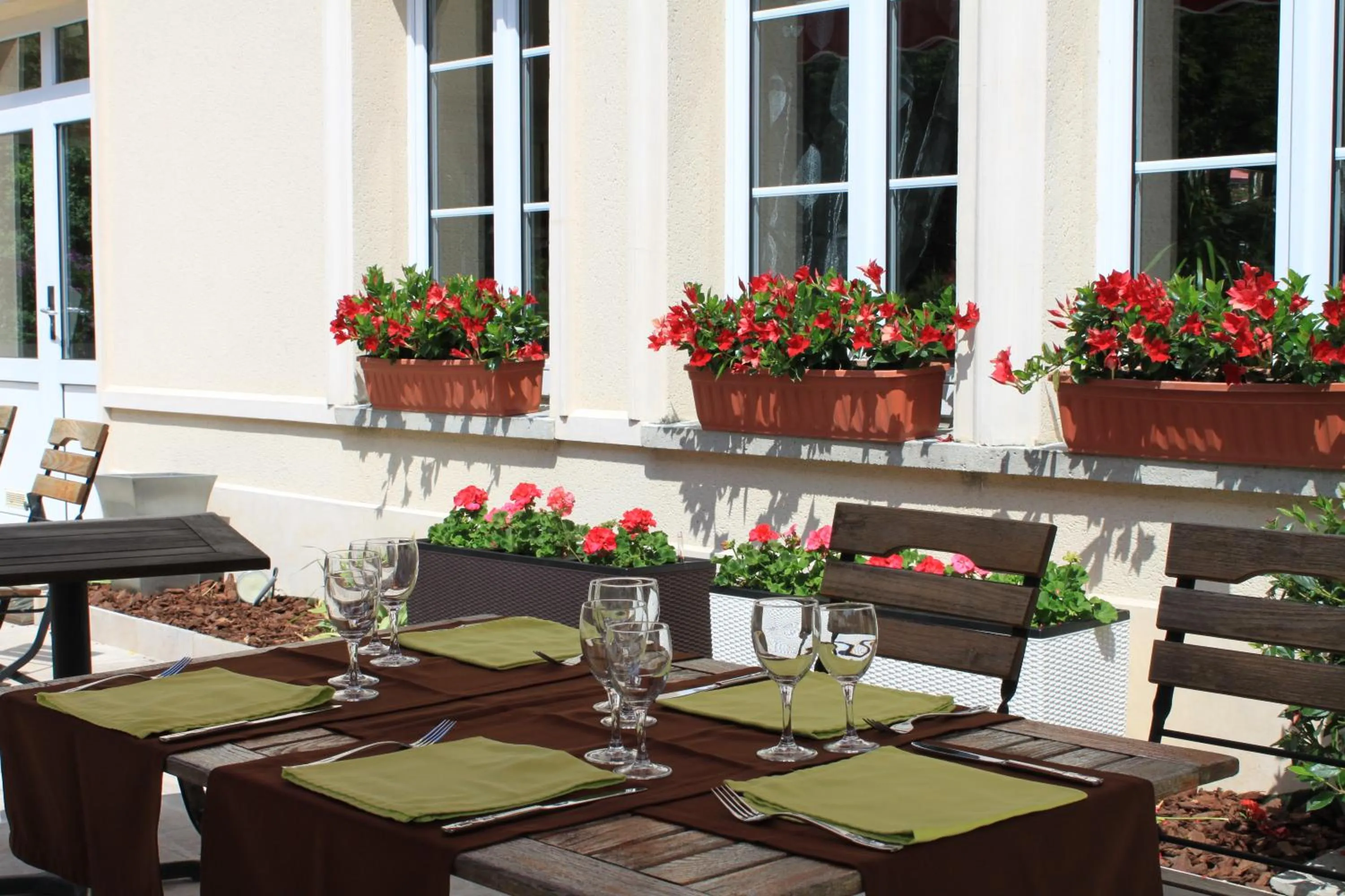 Balcony/Terrace in Le Clos De Mutigny