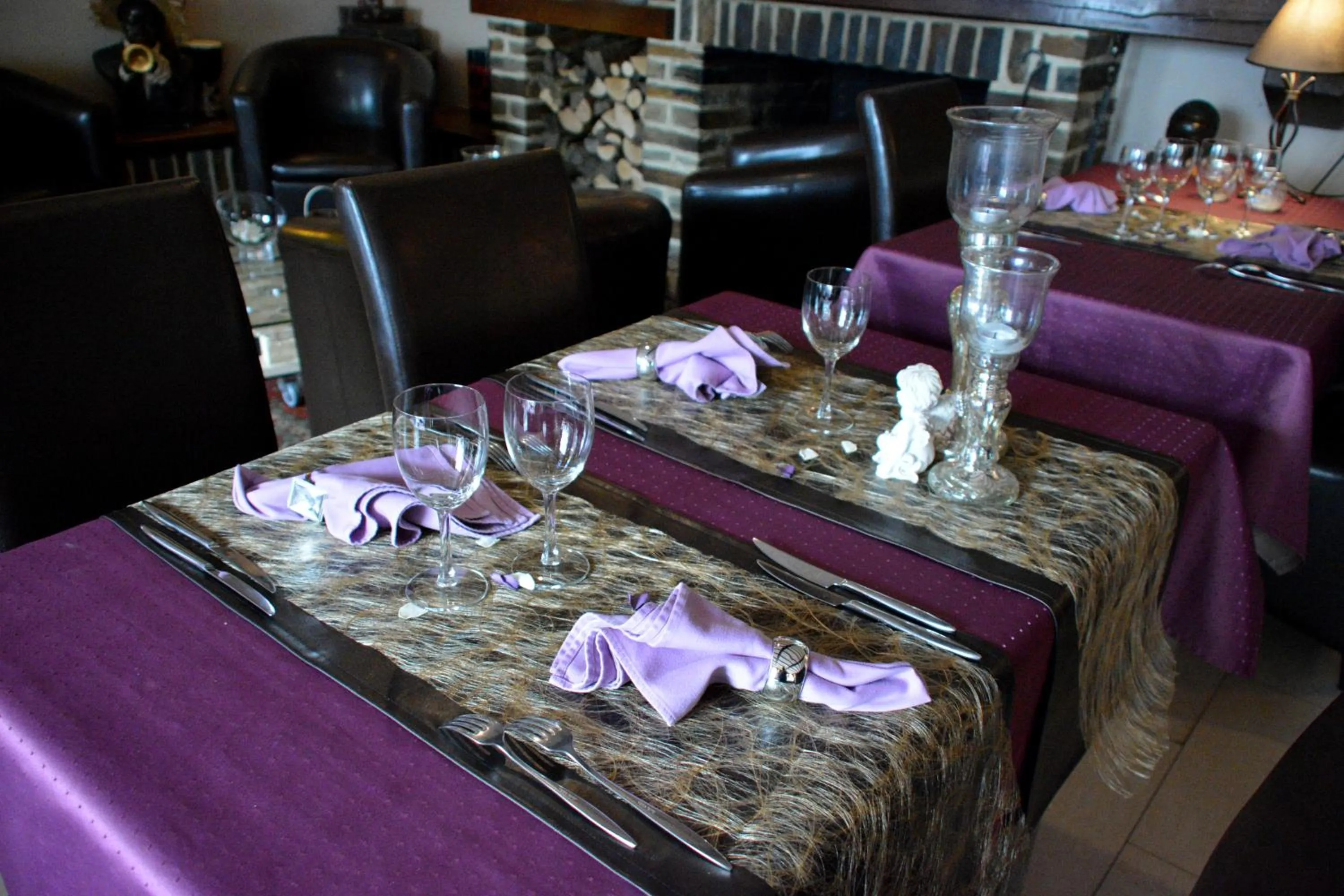 Restaurant/places to eat in Auberge Le Relais