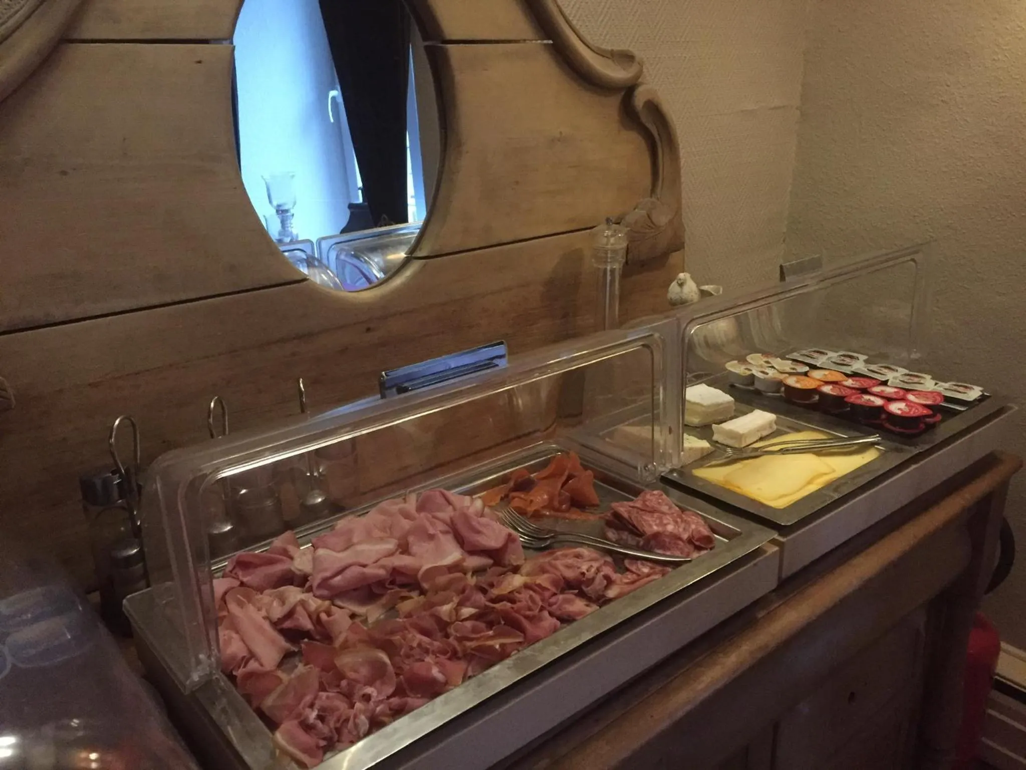 Breakfast in Auberge Le Relais