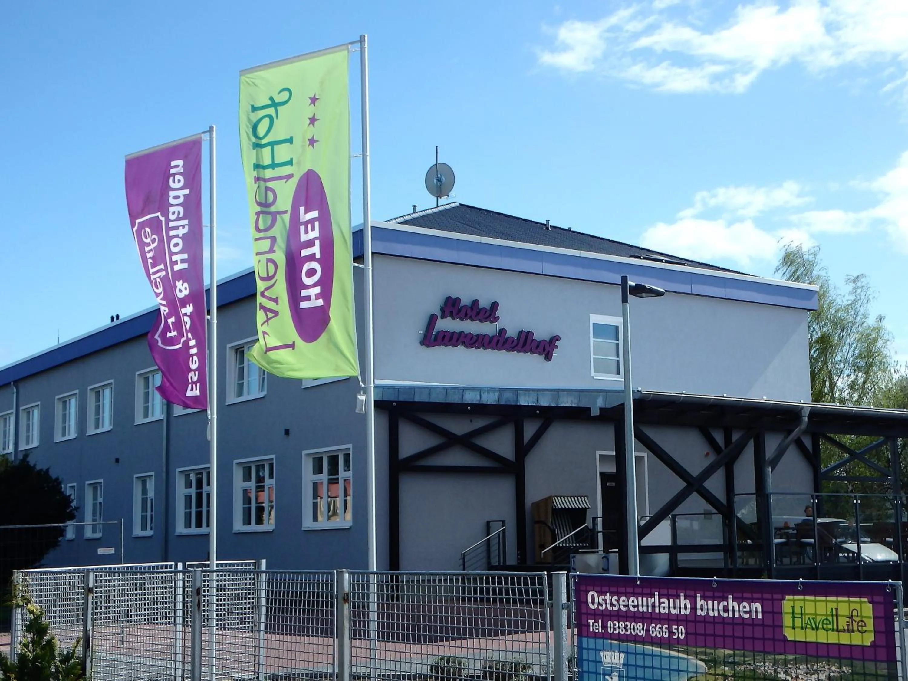Facade/entrance in Garni Hotel Lavendelhof