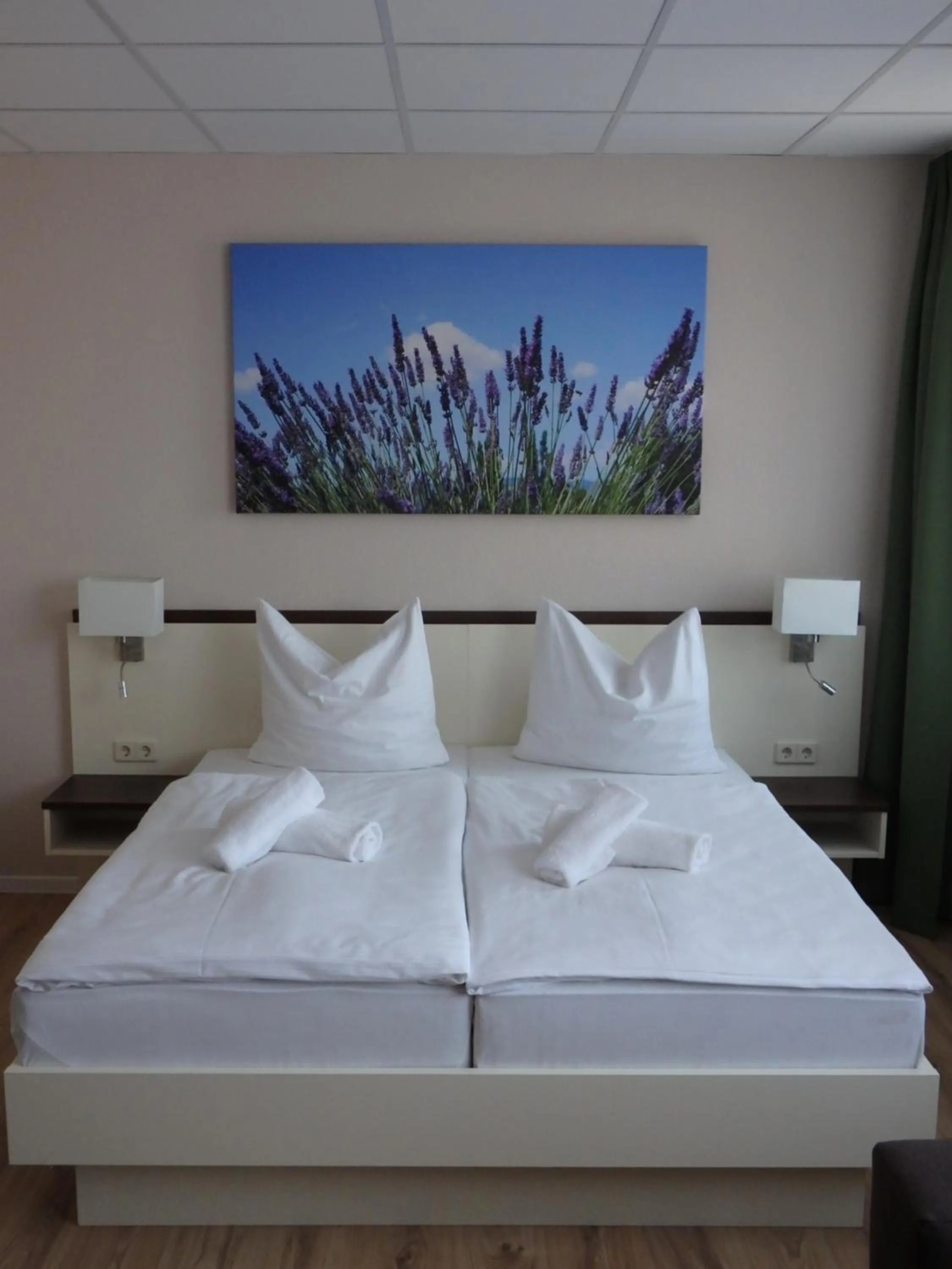 Photo of the whole room, Bed in Garni Hotel Lavendelhof