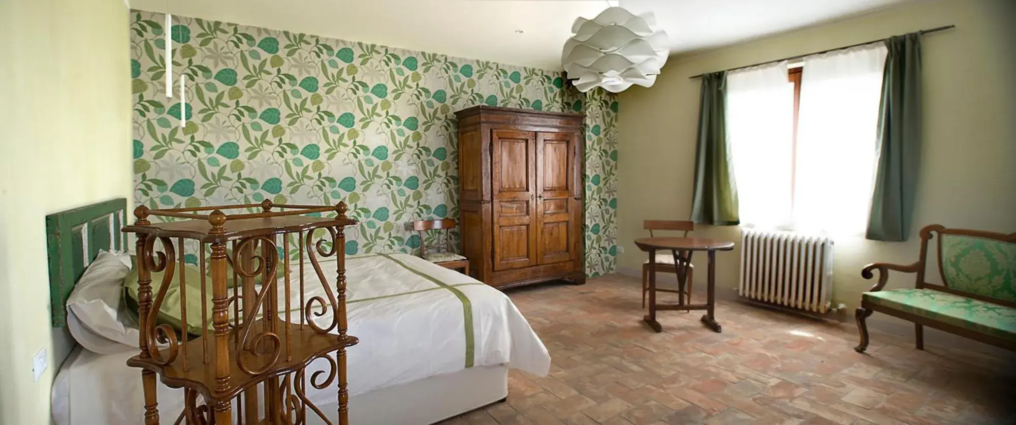 Large Double Room - single occupancy in A Casa Da Agata Large Double Room - single occupancy in A Casa Da Agata