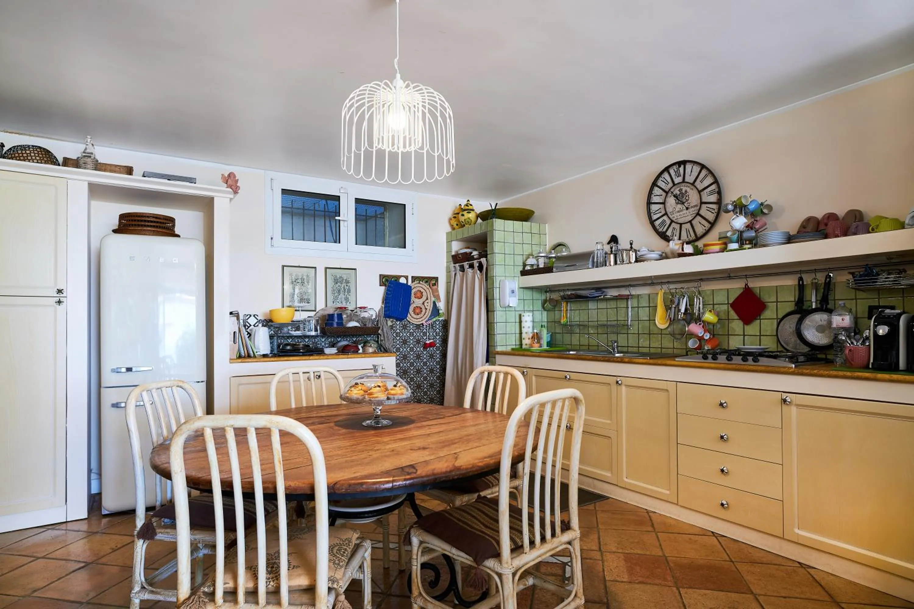 Kitchen or kitchenette in B&B La Casa di Era