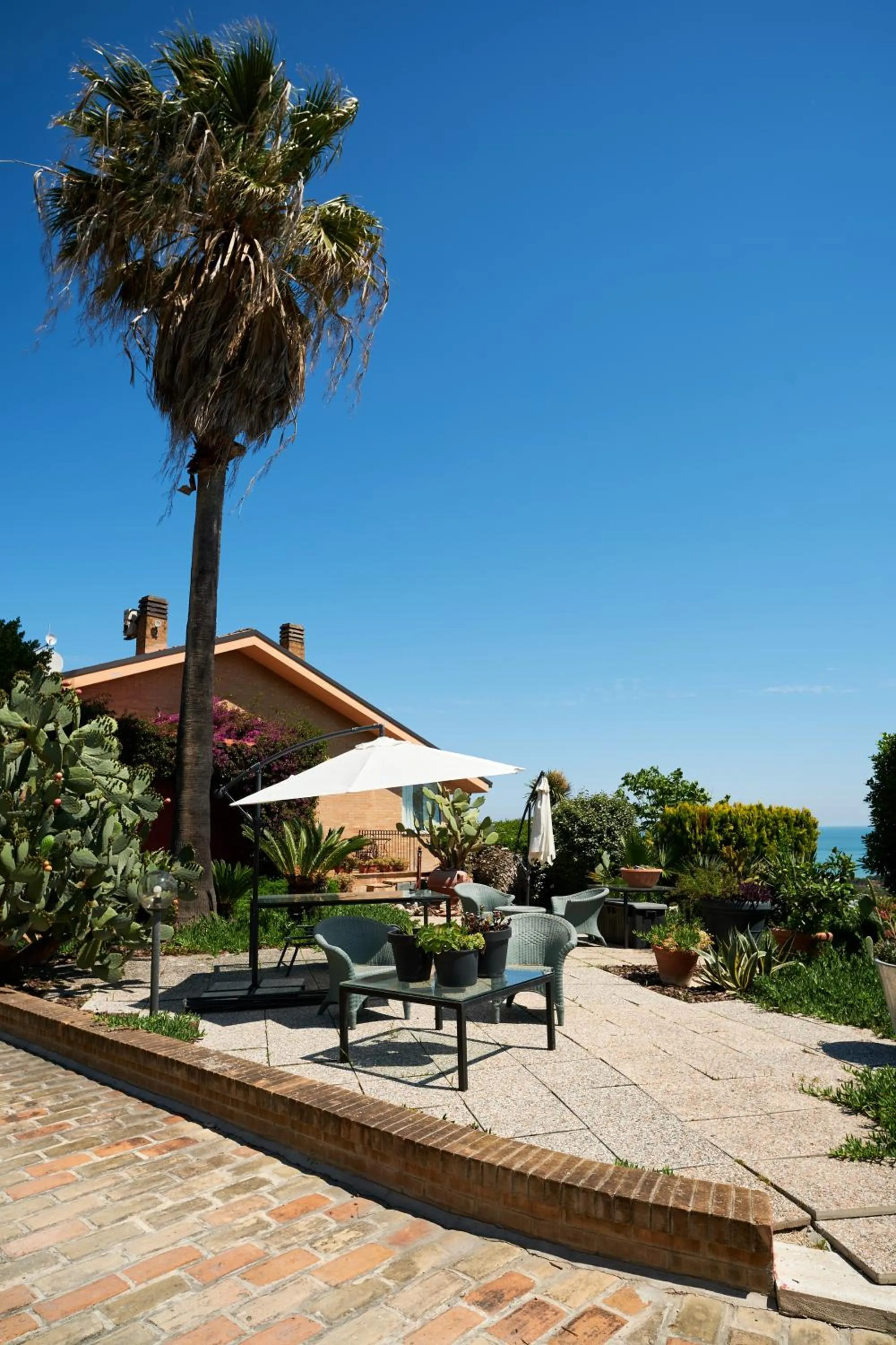 Garden view in B&B La Casa di Era