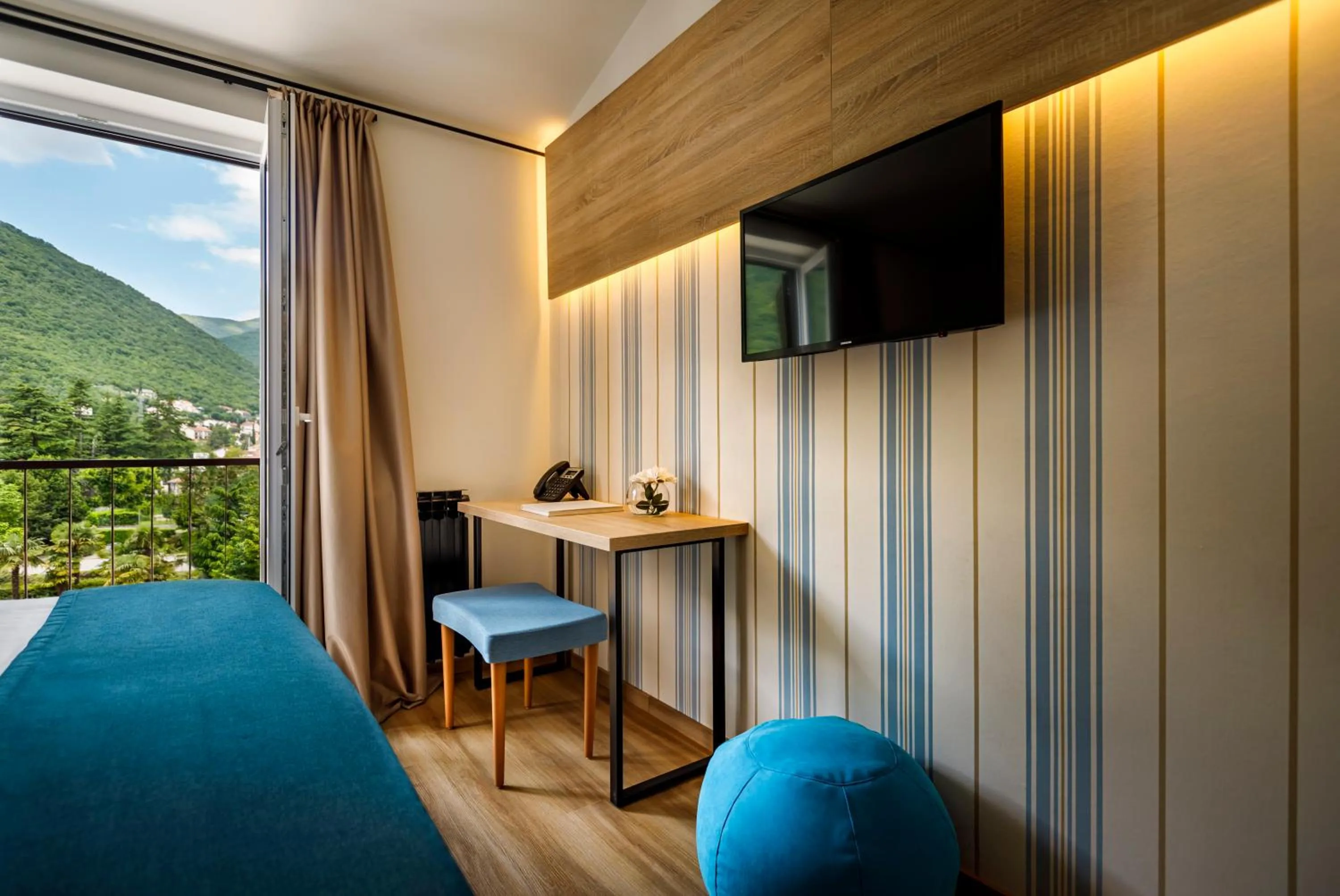 Bedroom in Hotel Mediteran - Liburnia