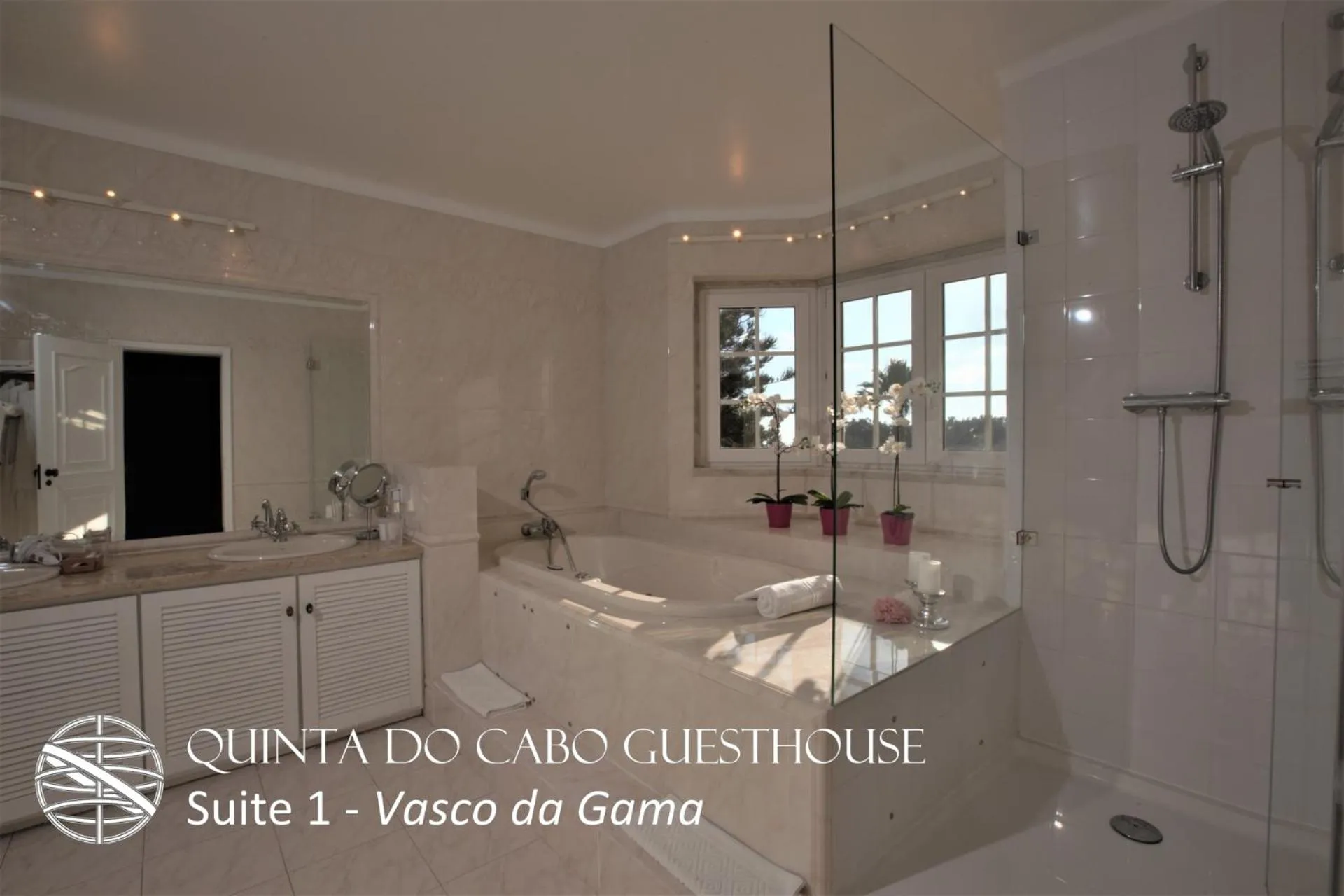 Bathroom in Quinta do Cabo Guesthouse