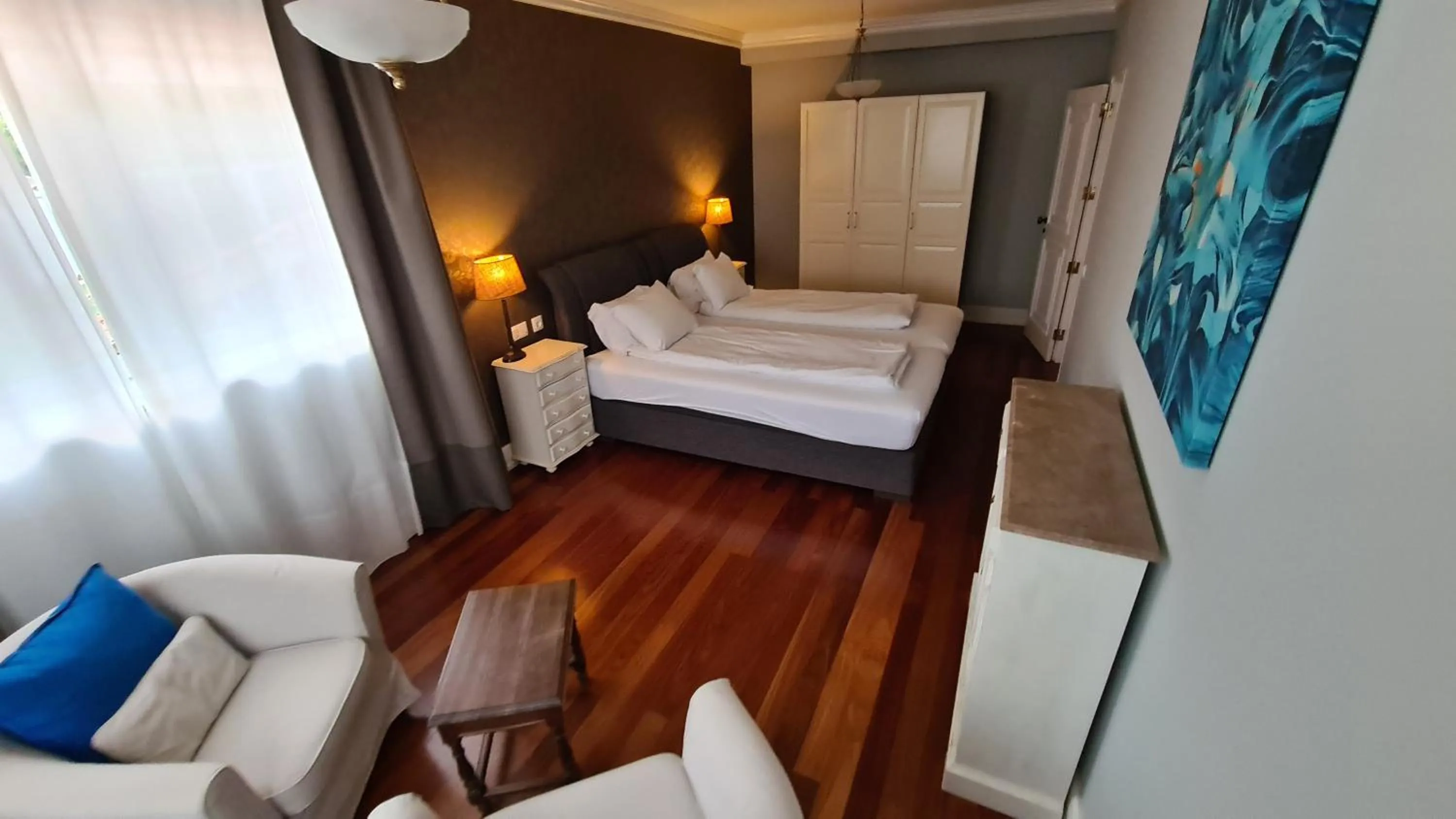 Bedroom, Bed in Quinta do Cabo Guesthouse