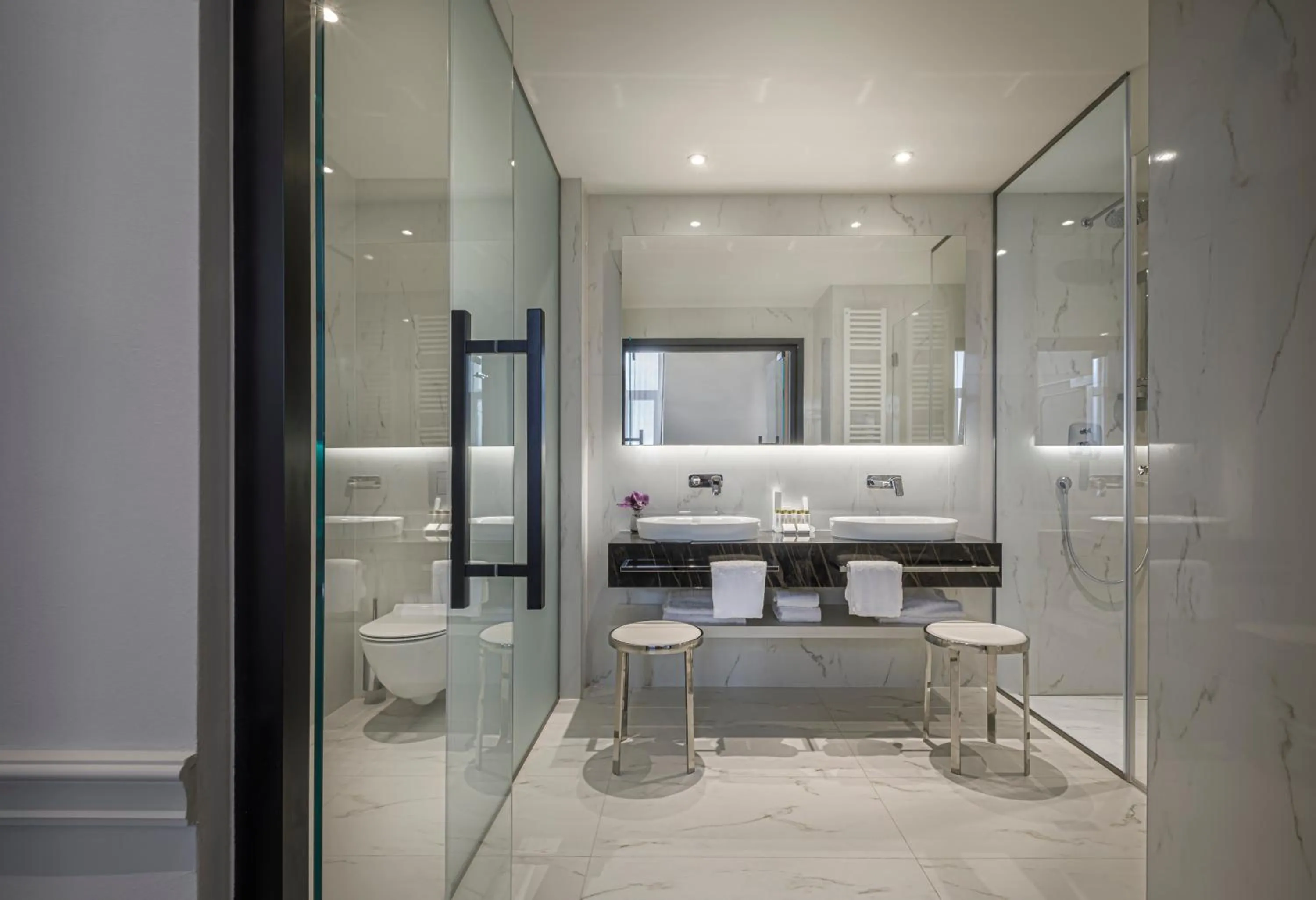 Bathroom in Hotel Ambasador - by Liburnia Hotels & Villas