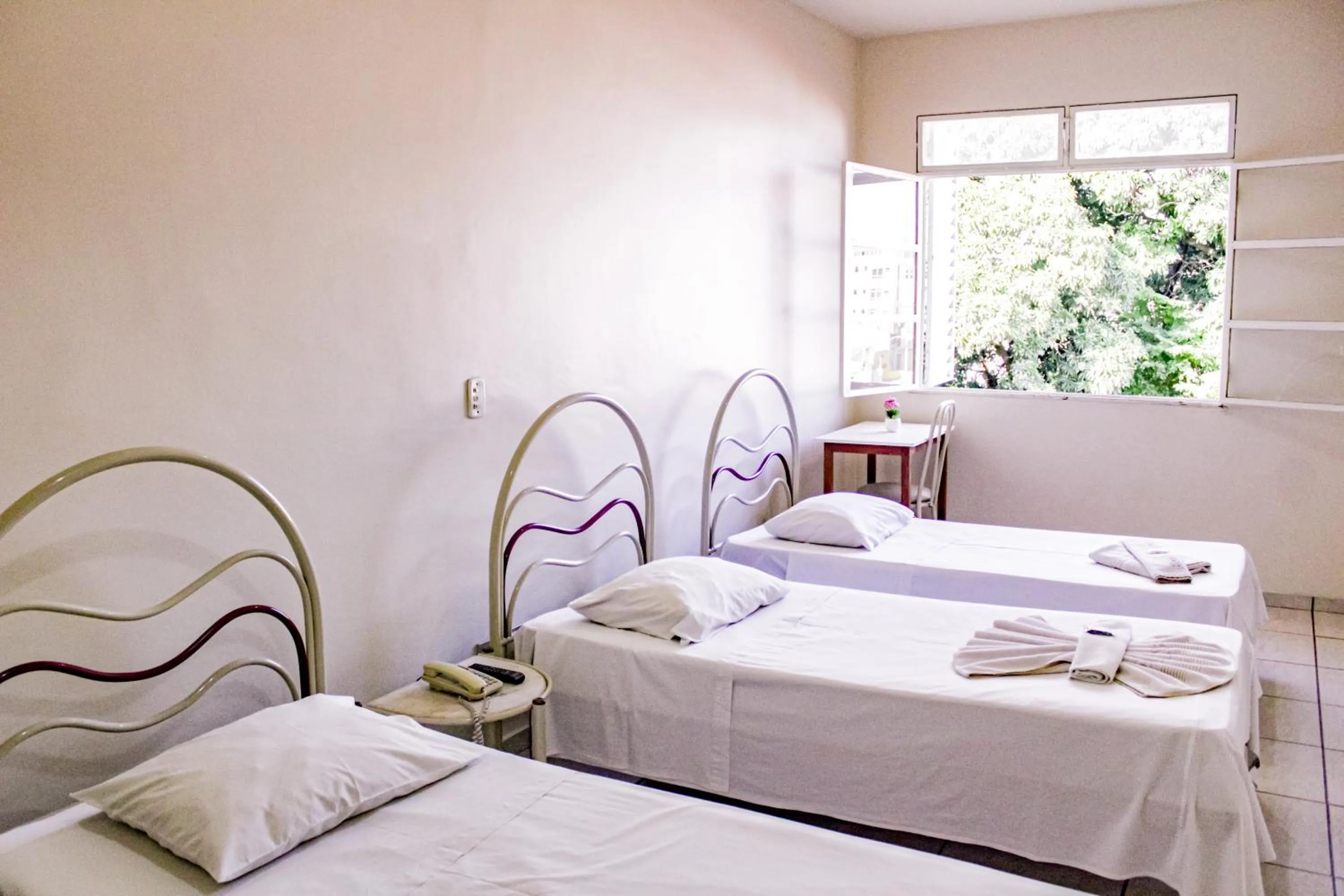 Bed in Hotel Primavera Betim