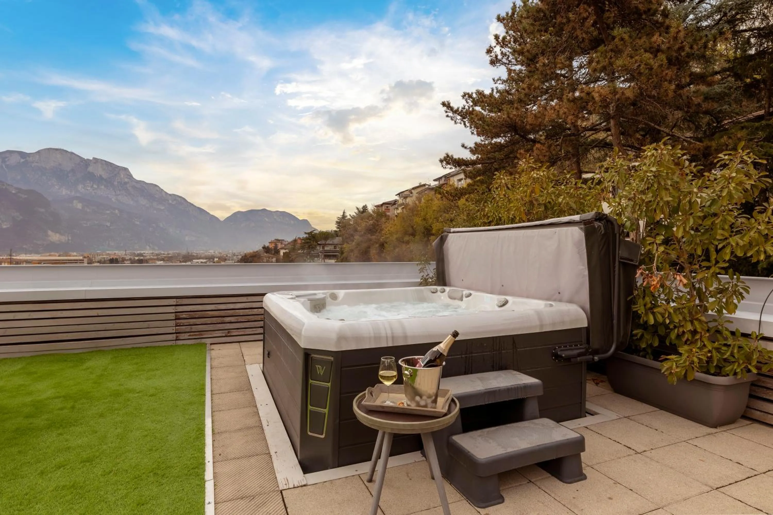 La Villa - Luxury Guest House