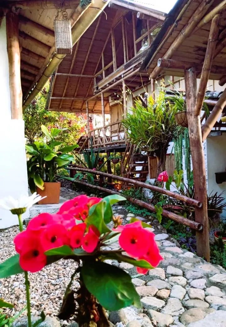 Property building in Hotel La Casa de Francois