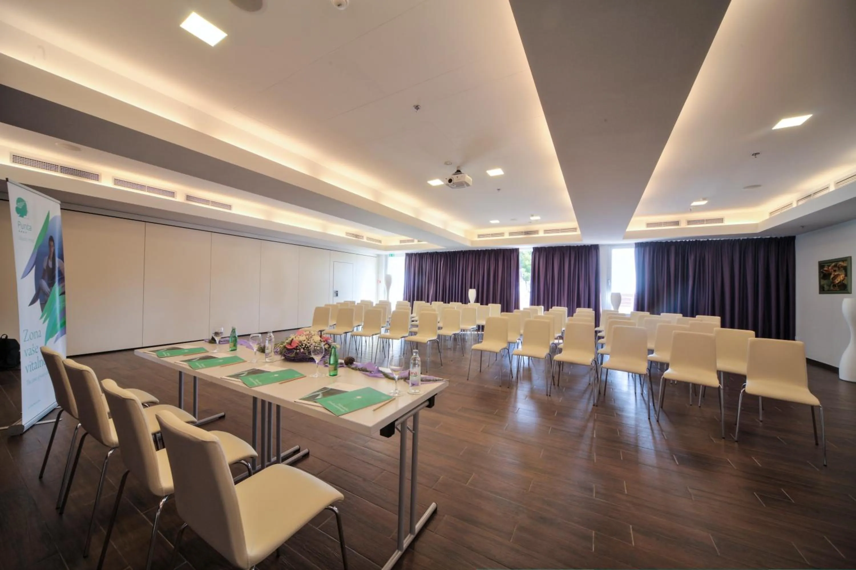 Business facilities in Vitality Hotel Punta