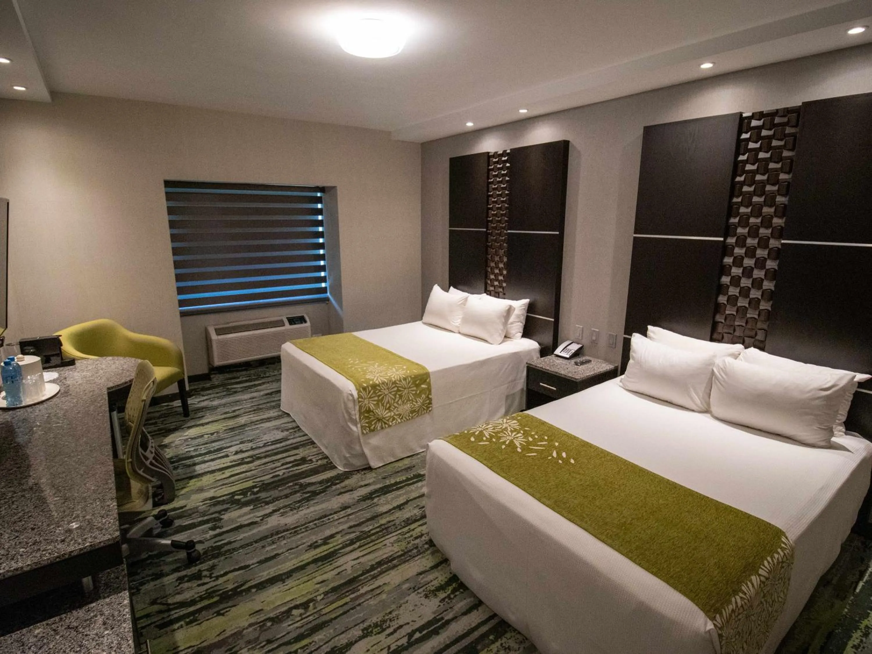 Living room, Bed in Hotel Araiza San Luis R.C.