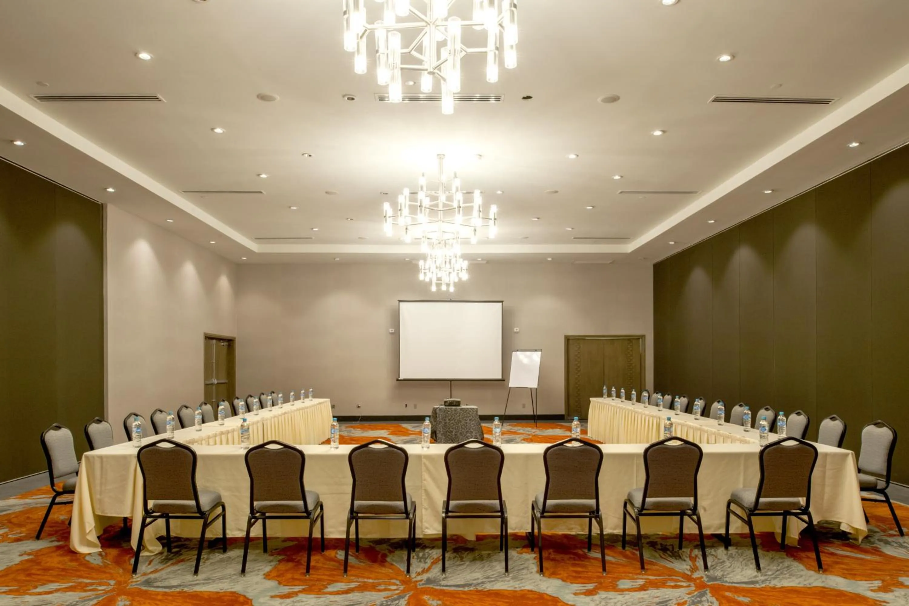 Meeting/conference room in Hotel Araiza San Luis R.C.