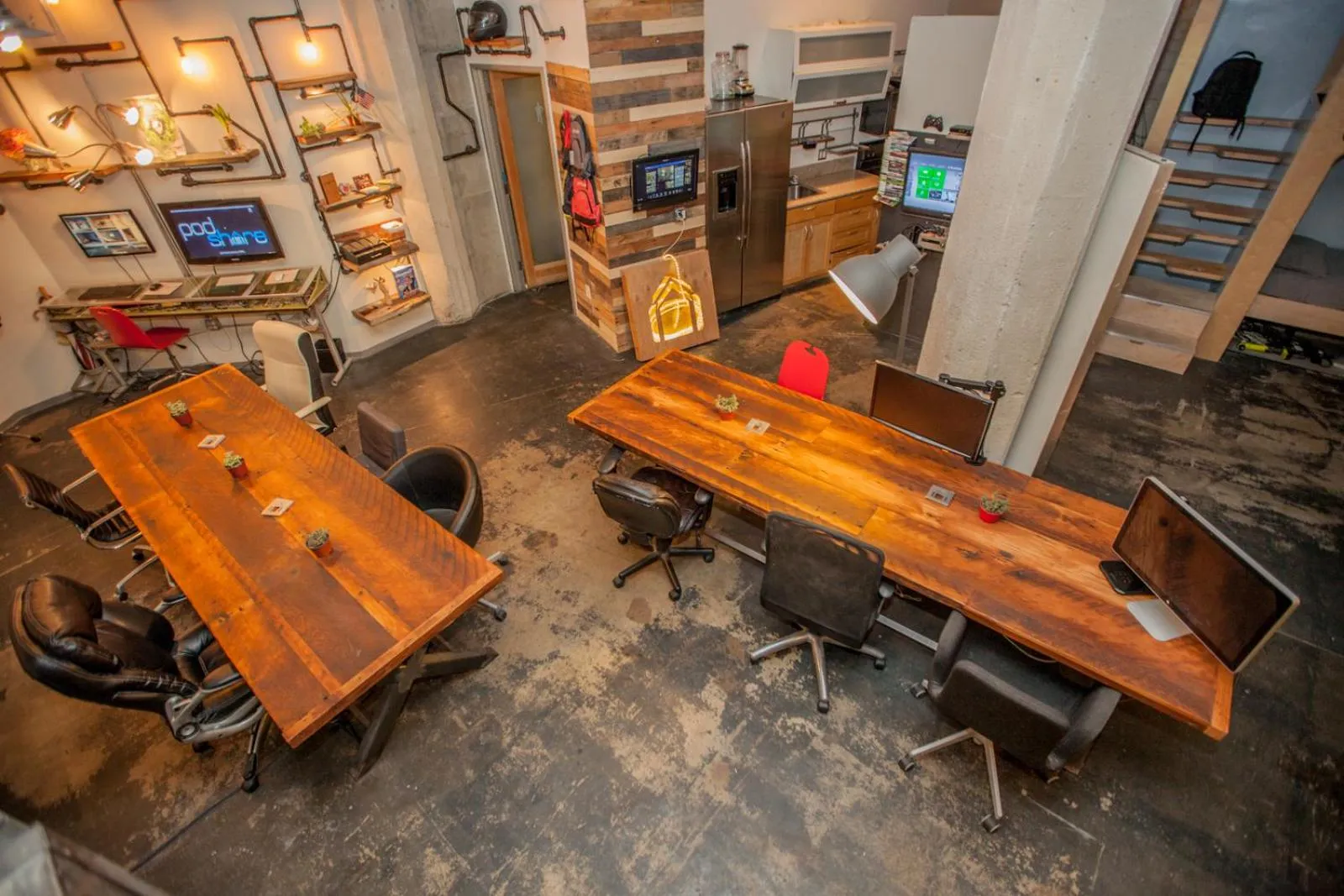 Banquet/Function facilities in PodShare Hollywood