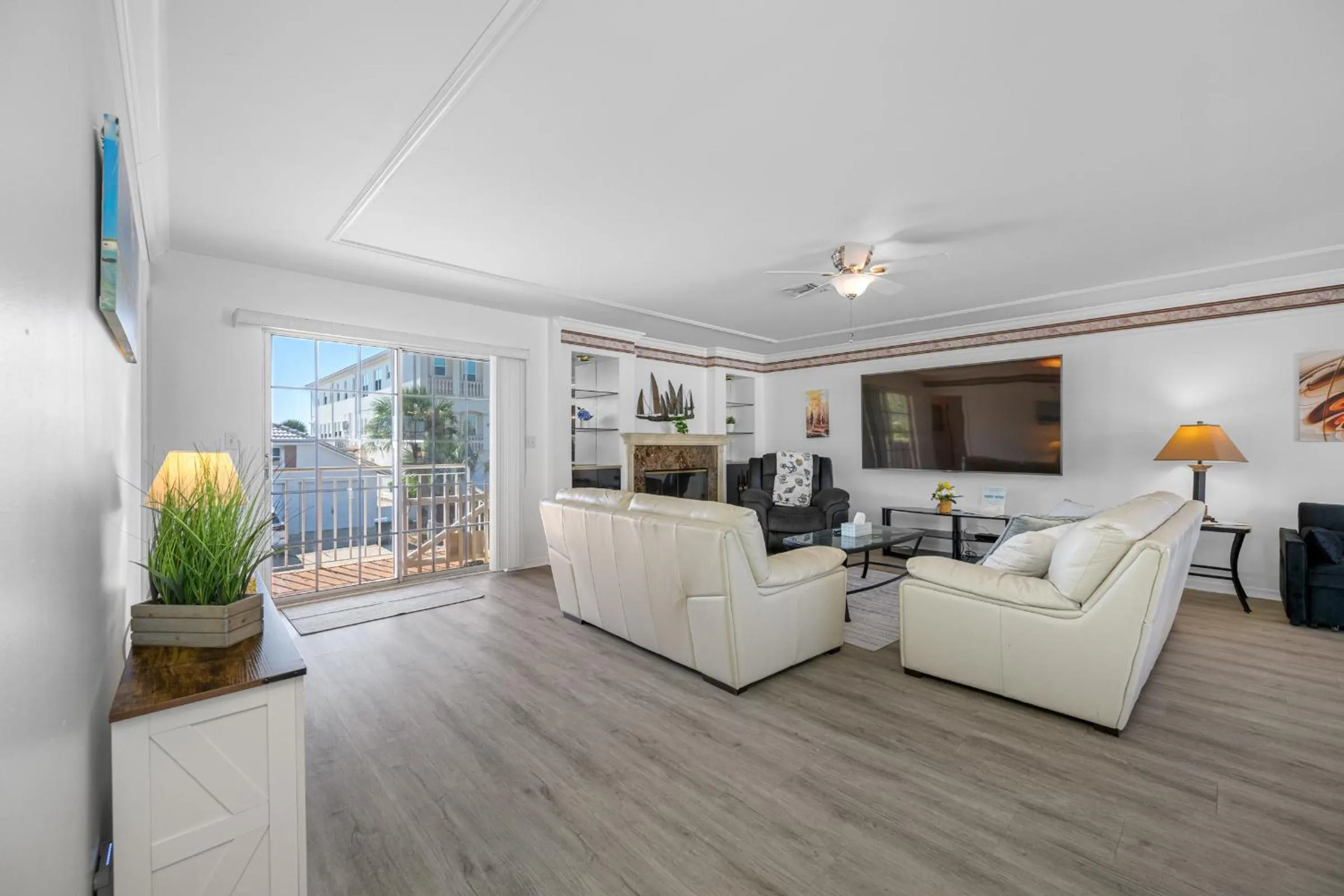 Carousel Suites -Redington Shores